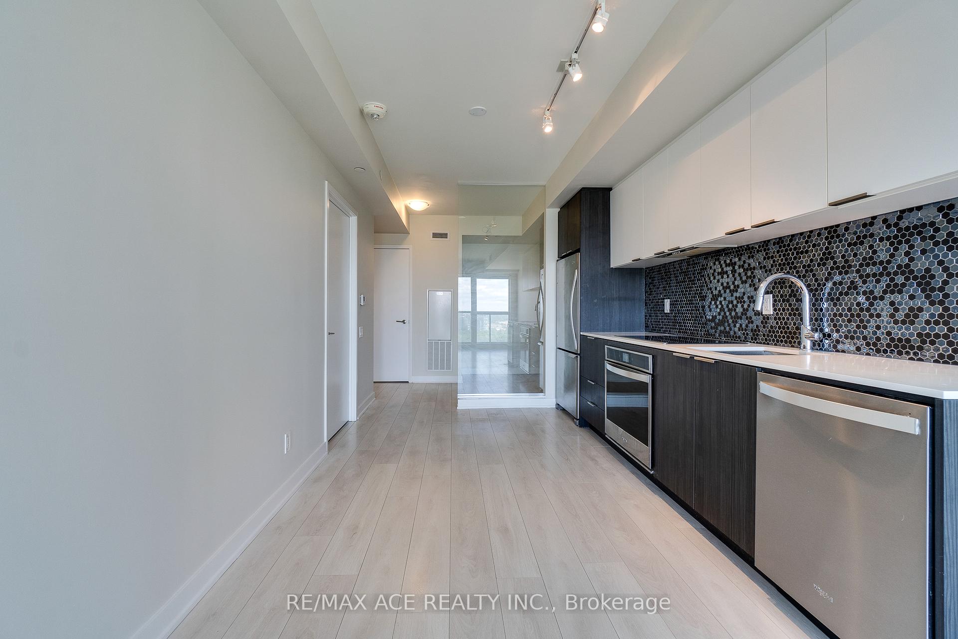 #2801 - 2 Sonic Way, Toronto, ON M3C0P2 | 1 Bedroom 1 Bathroom Condo Apt | Image 18