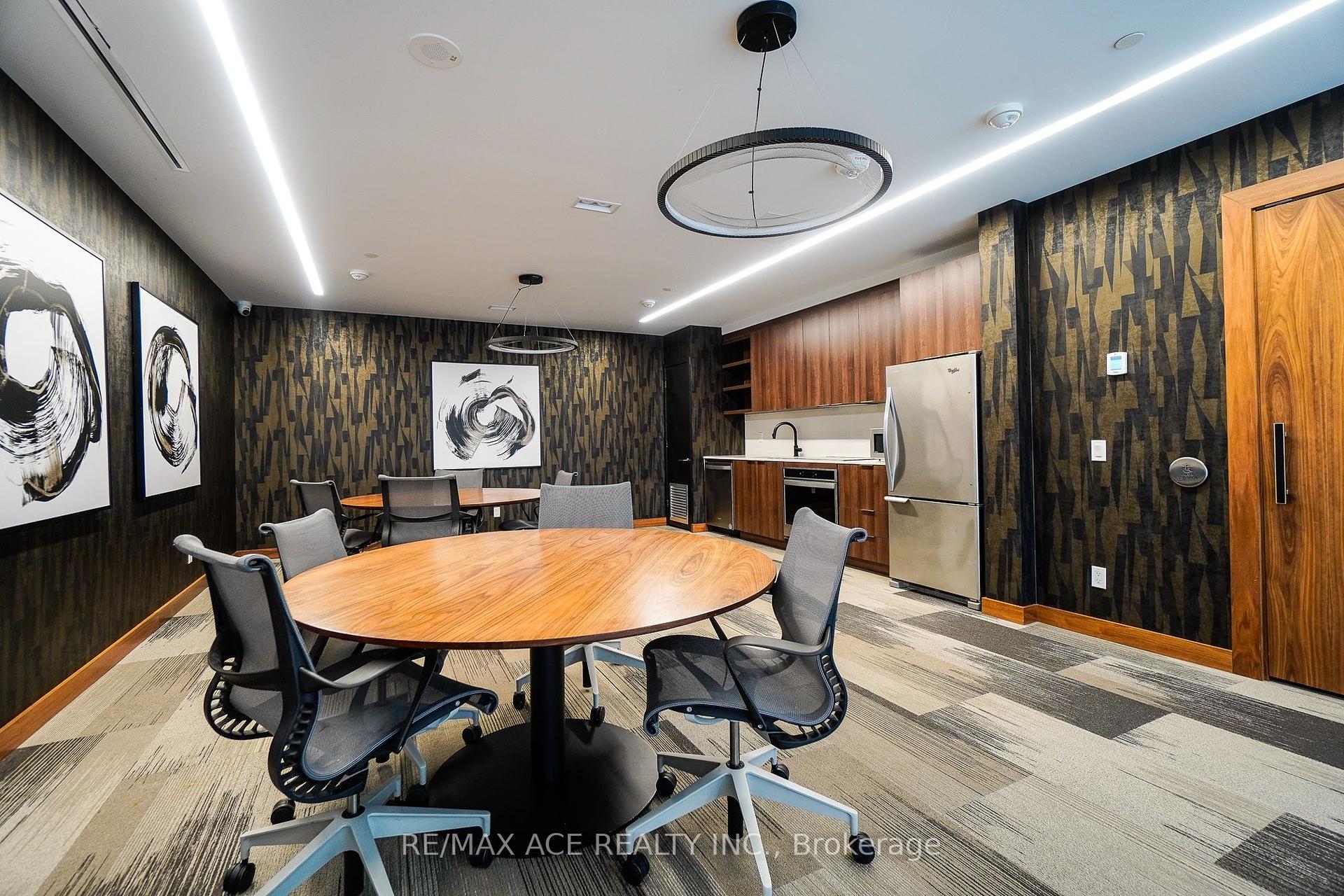 #2801 - 2 Sonic Way, Toronto, ON M3C0P2 | 1 Bedroom 1 Bathroom Condo Apt | Image 34