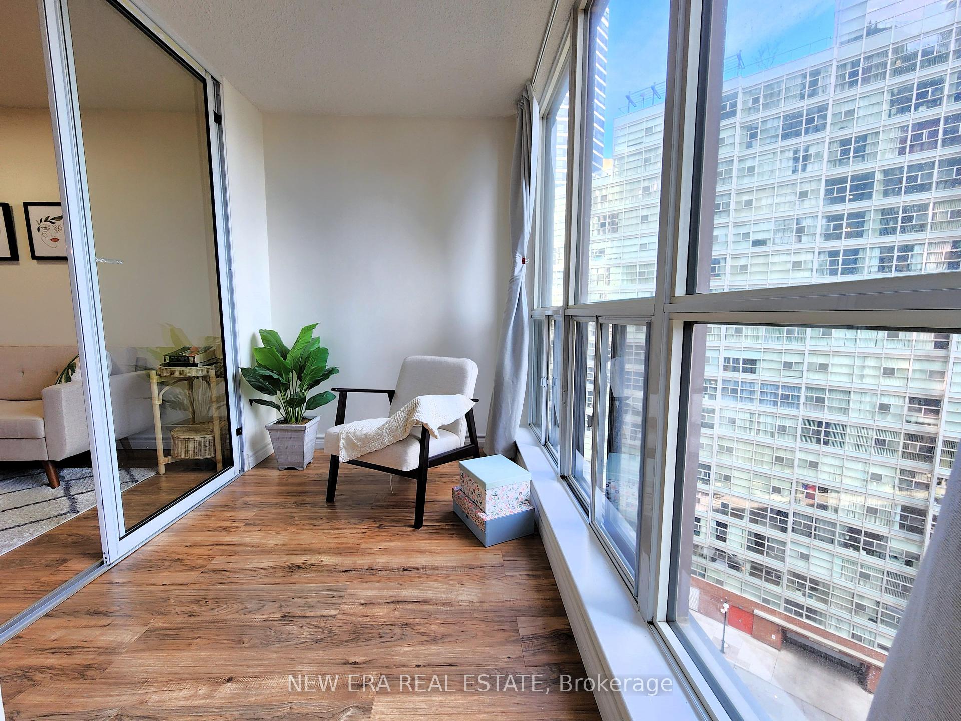 #1109 - 24 Wellesley St W, Toronto, ON M4Y2X6 | 1 Bedroom 1 Bathroom Condo Apt | Image 11