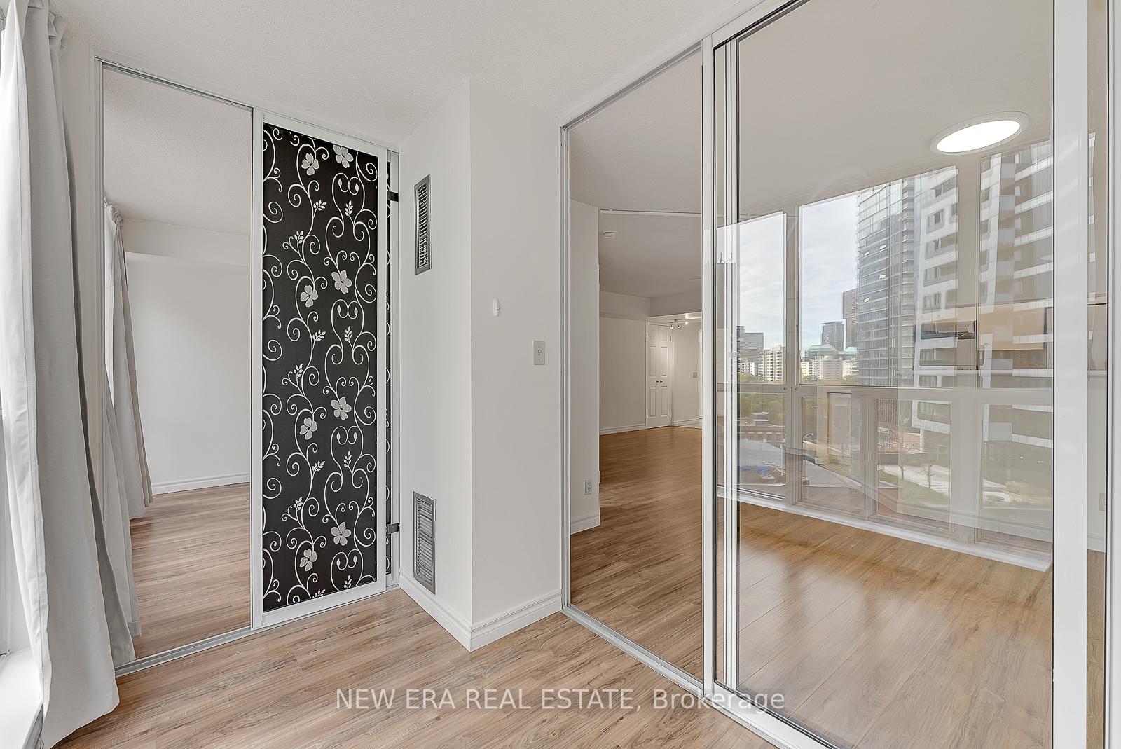 #1109 - 24 Wellesley St W, Toronto, ON M4Y2X6 | 1 Bedroom 1 Bathroom Condo Apt | Image 31