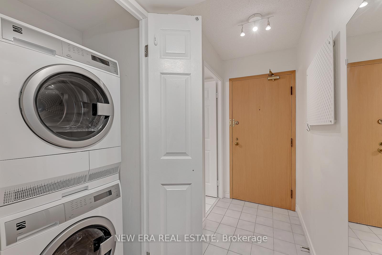 #1109 - 24 Wellesley St W, Toronto, ON M4Y2X6 | 1 Bedroom 1 Bathroom Condo Apt | Image 32