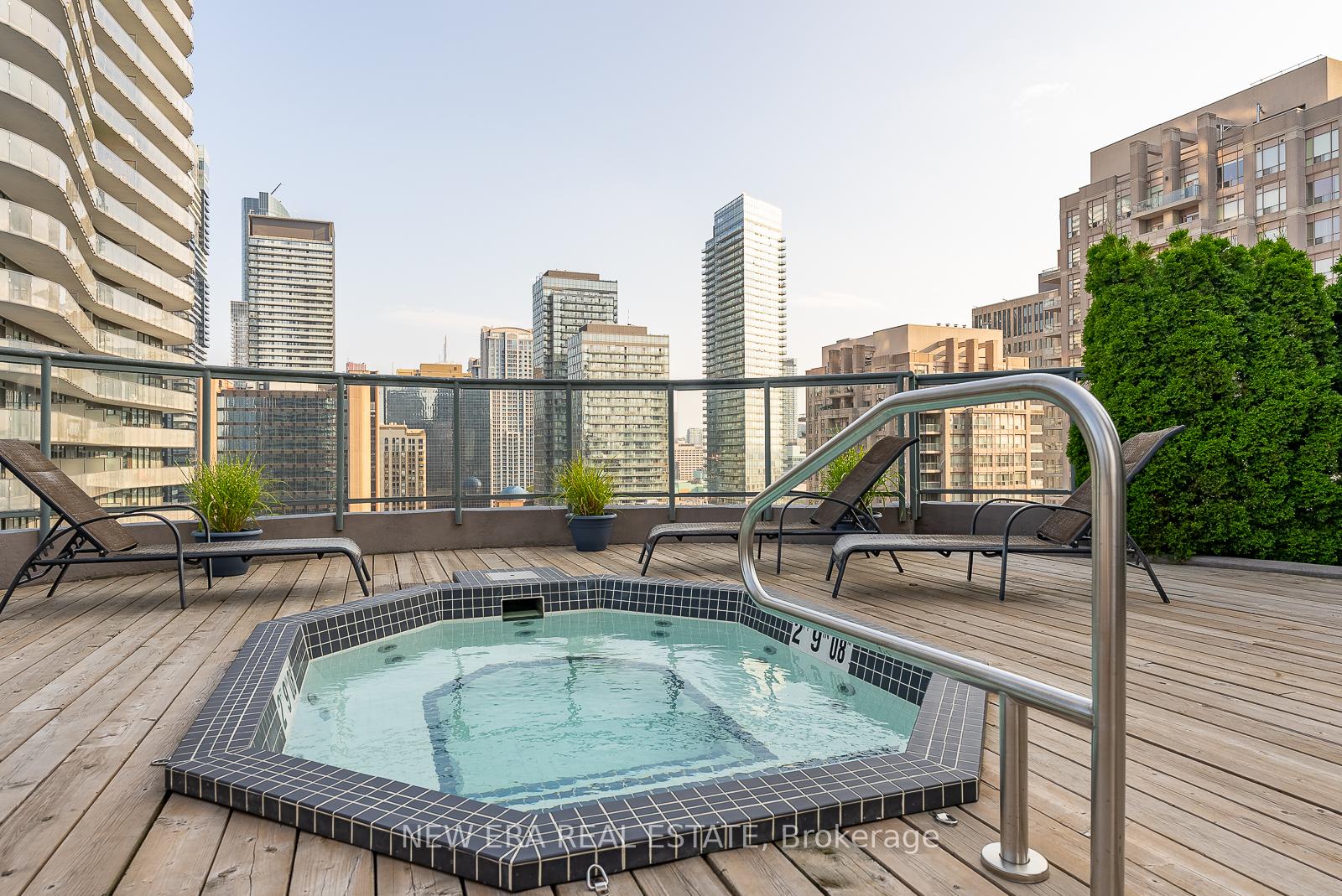 #1109 - 24 Wellesley St W, Toronto, ON M4Y2X6 | 1 Bedroom 1 Bathroom Condo Apt | Image 38