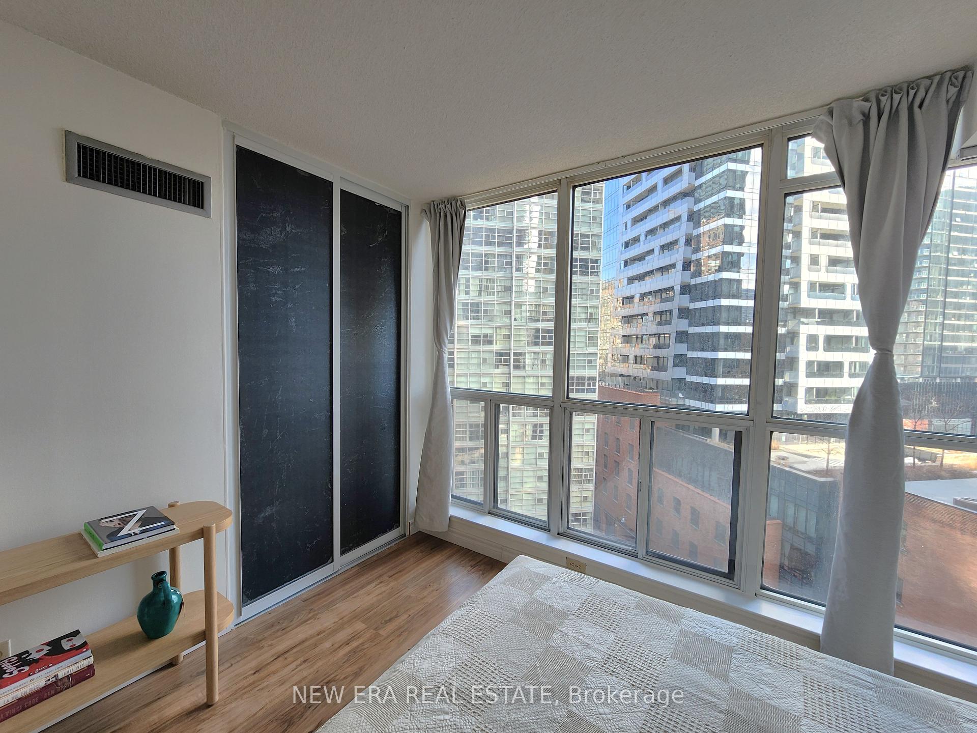 #1109 - 24 Wellesley St W, Toronto, ON M4Y2X6 | 1 Bedroom 1 Bathroom Condo Apt | Image 8