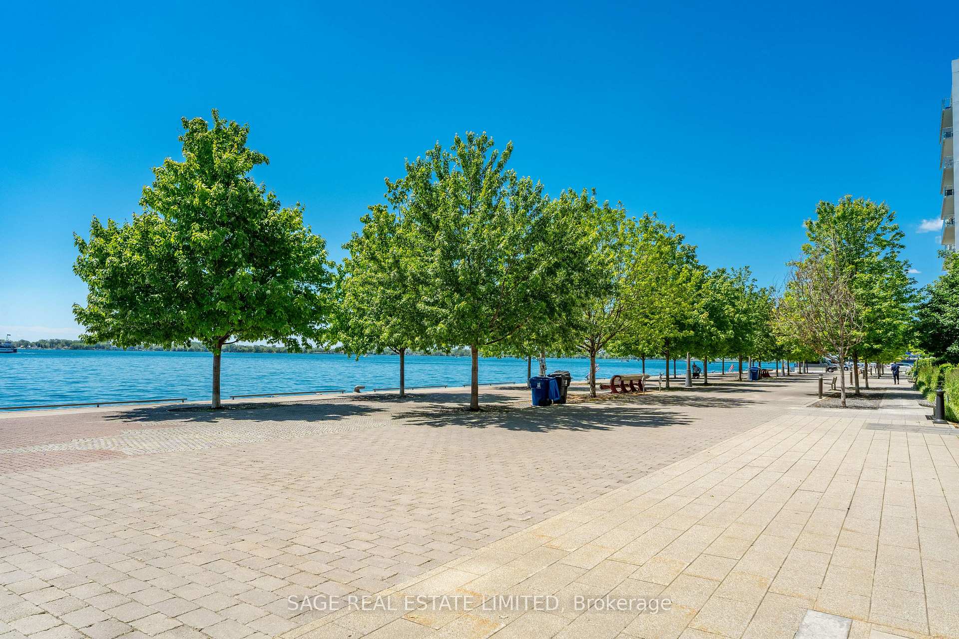 #1124 - 39 Queens Quay E, Toronto, ON M5E0A1 | 2 Bedroom 2 Bathroom Condo Apt | Image 35