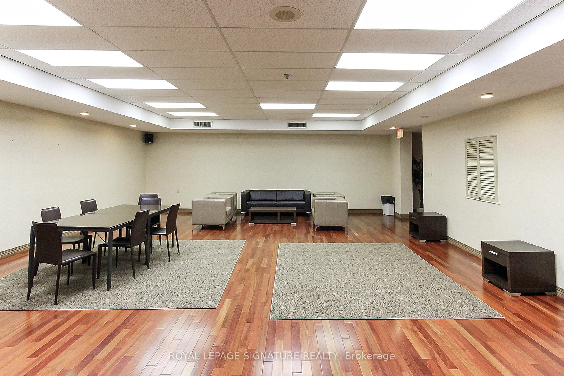 #919 - 65 Scadding Ave, Toronto, ON M5A4L1 | 2 Bedroom 2 Bathroom Condo Apt | Image 34