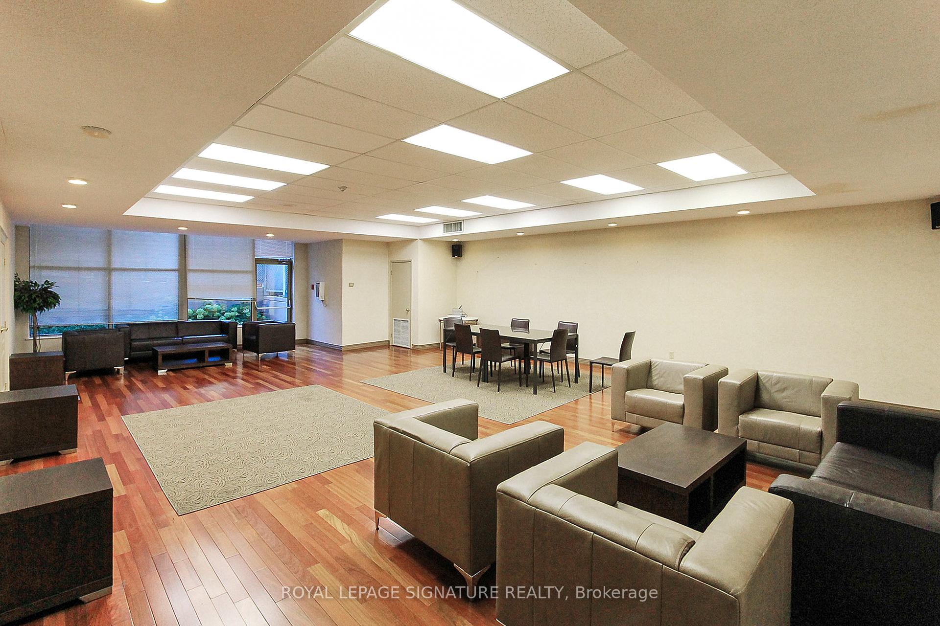 #919 - 65 Scadding Ave, Toronto, ON M5A4L1 | 2 Bedroom 2 Bathroom Condo Apt | Image 35