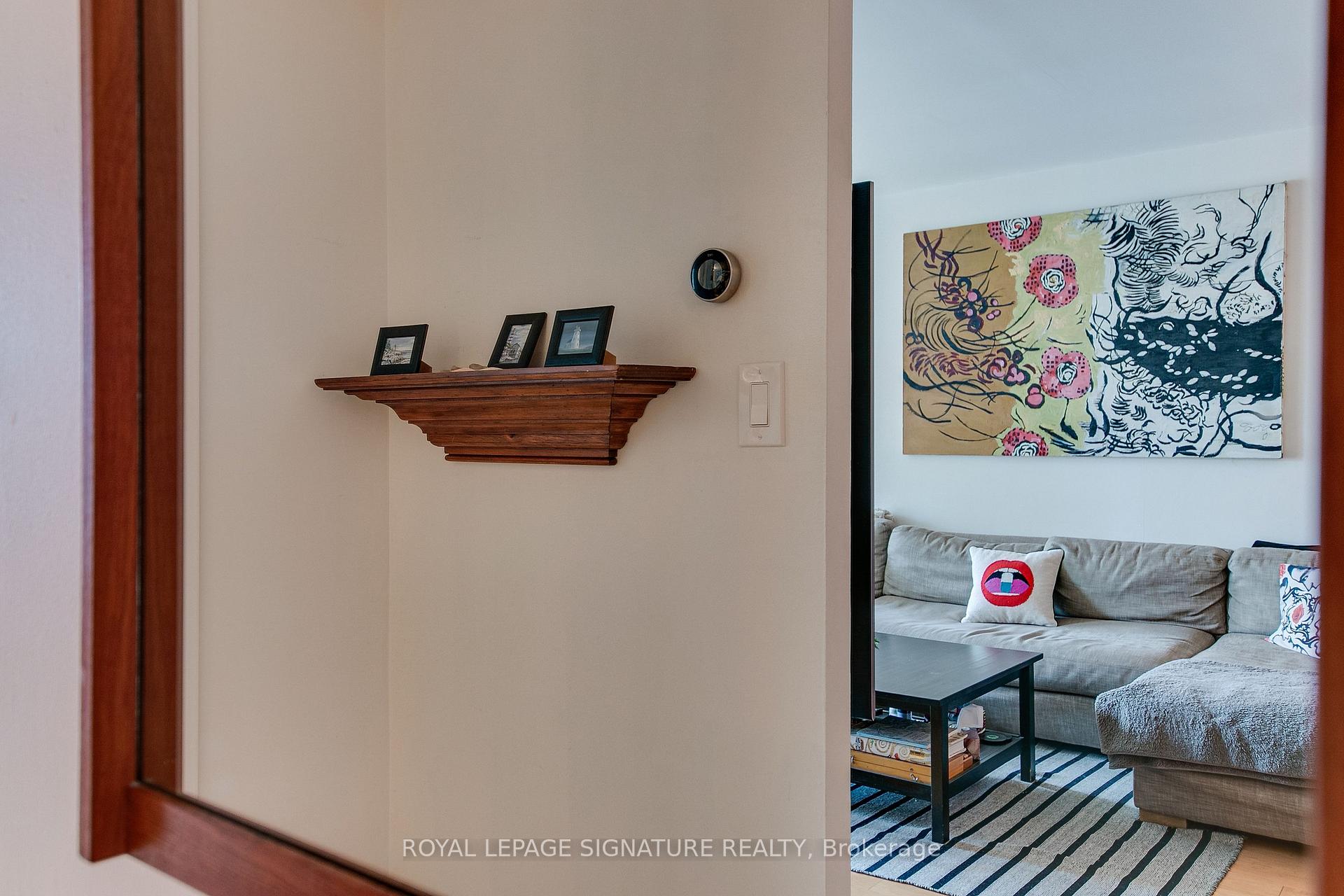 #919 - 65 Scadding Ave, Toronto, ON M5A4L1 | 2 Bedroom 2 Bathroom Condo Apt | Image 9