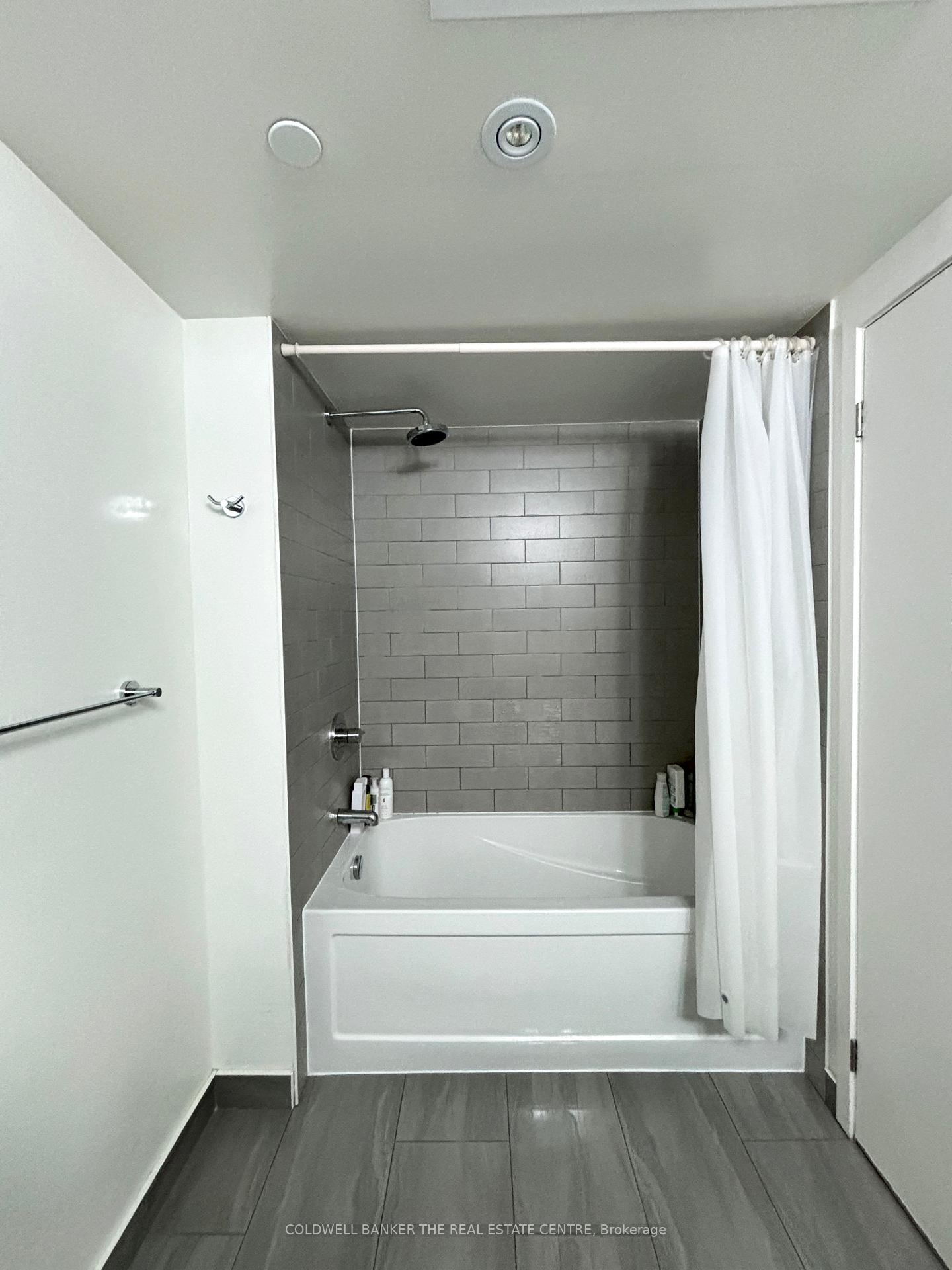 #610 - 6 Sonic Way, Toronto, ON M3C0P2 | 1 Bedroom 1 Bathroom Condo Apt | Image 10