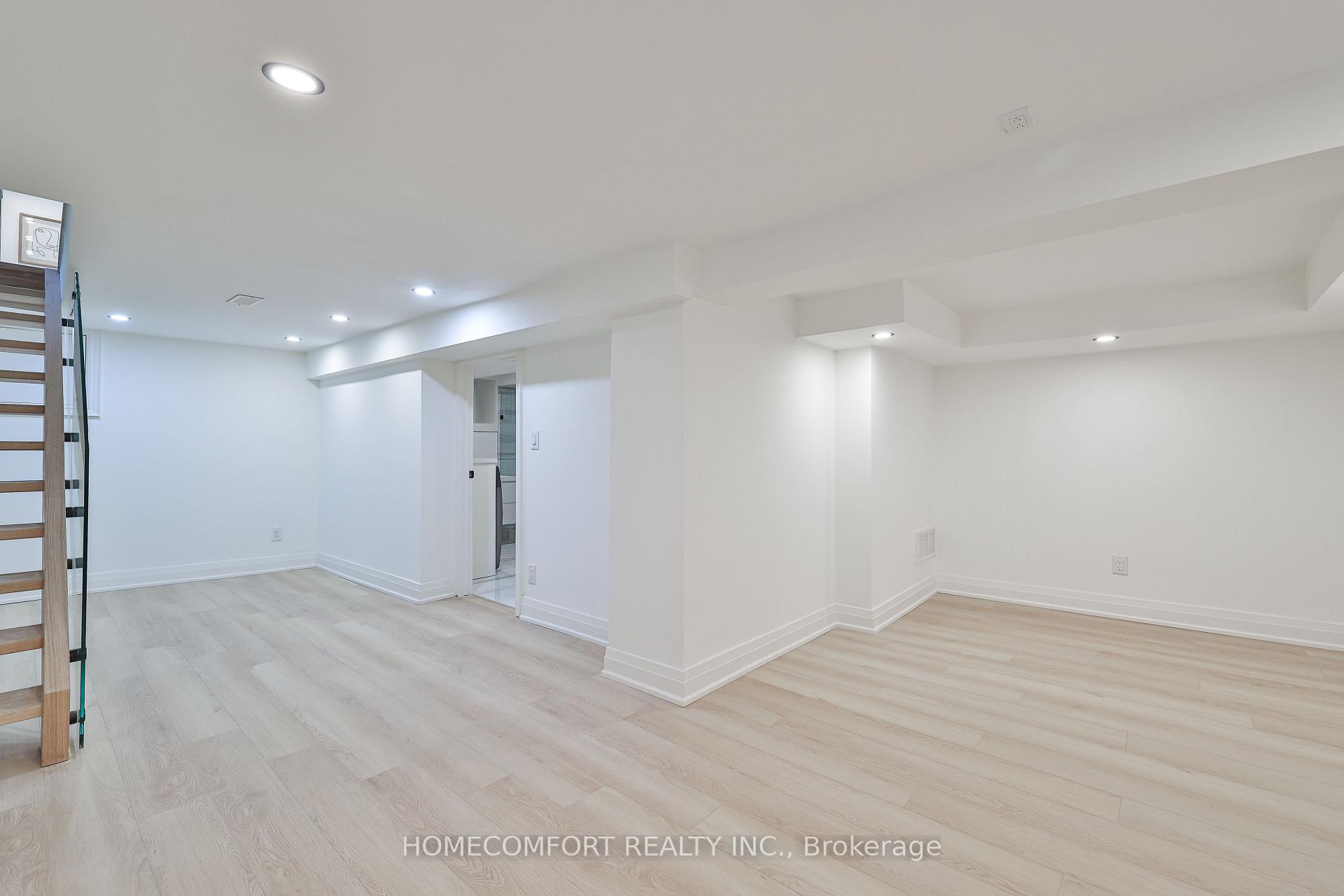 258 Briar Hill Ave, Toronto, ON M4R1J2 | 3 Bedroom 5 Bathroom Detached House | Image 19