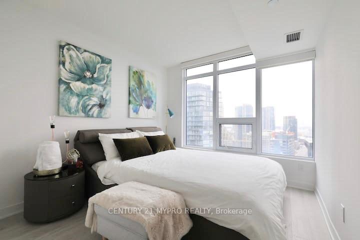 #2703 - 70 Queens Wharf Rd, Toronto, ON M5V0J2 | 1 Bedroom 1 Bathroom Condo Apt | Image 14