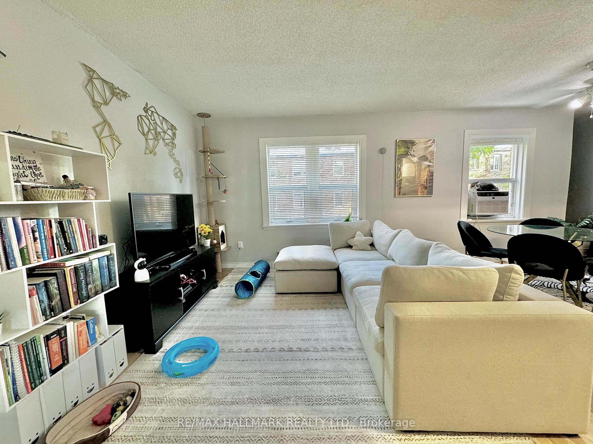 #303 - 114 Vaughan Rd, Toronto, ON M6C2M1 | 1 Bedroom 1 Bathroom Condo Apt | Image 12