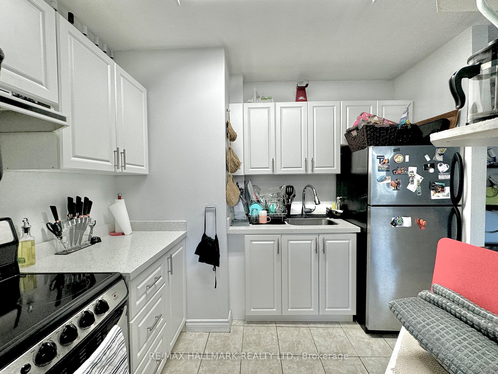 #303 - 114 Vaughan Rd, Toronto, ON M6C2M1 | 1 Bedroom 1 Bathroom Condo Apt | Image 17