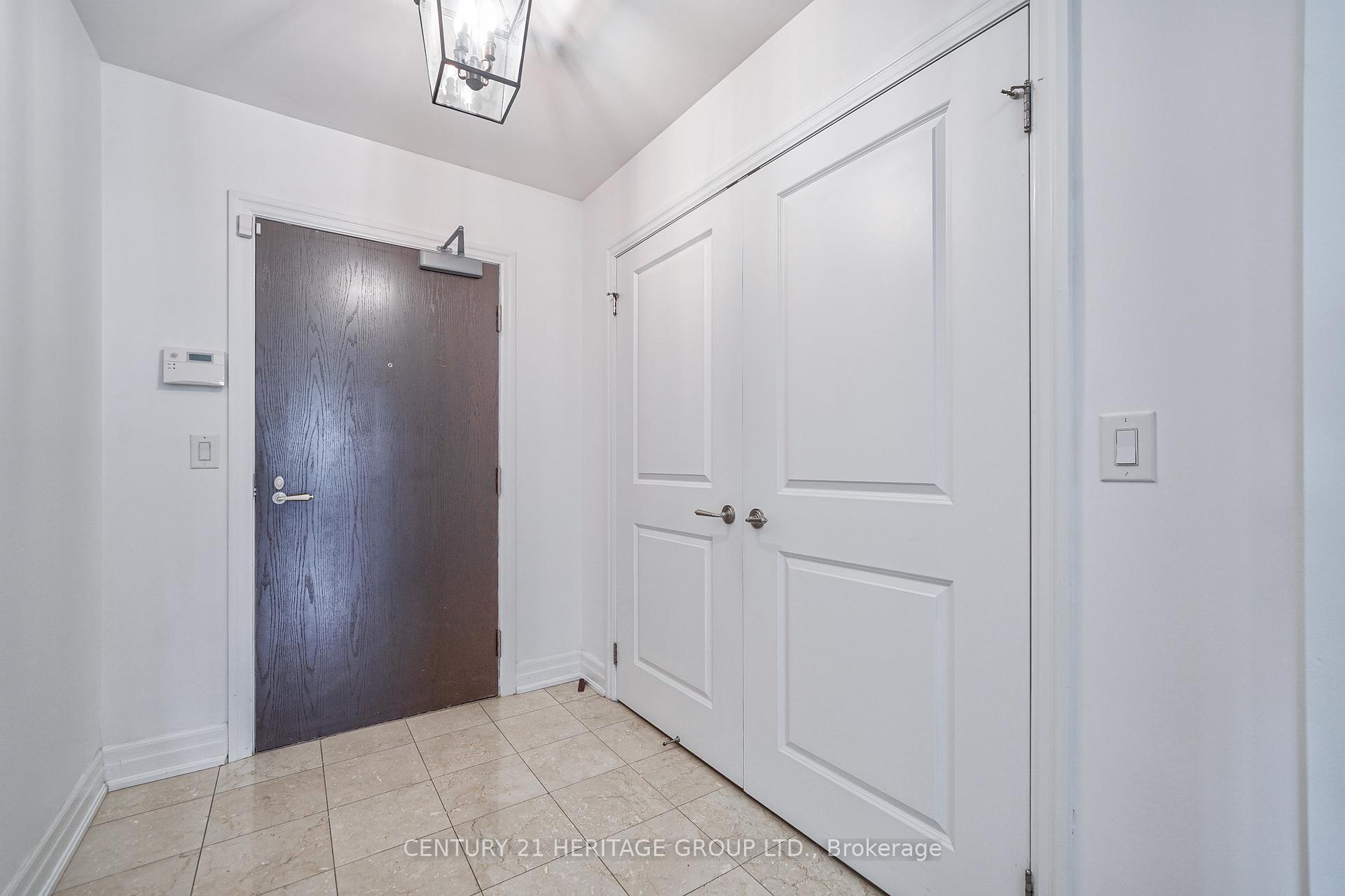 #506 - 23 Rean Dr, Toronto, ON M2K0A5 | 3 Bedroom 3 Bathroom Condo Apt | Image 4