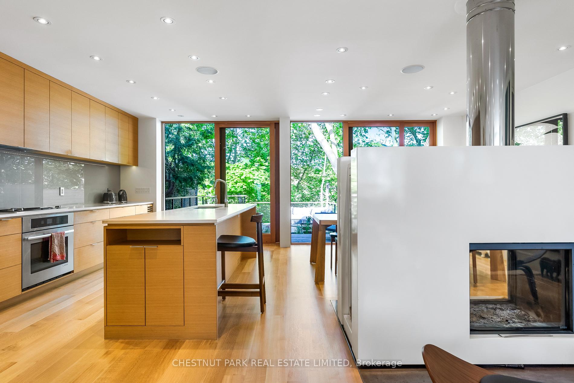 58 Summerhill Gdns, Toronto, ON M4T1B4 | 4 Bedroom 4 Bathroom Detached House | Image 12