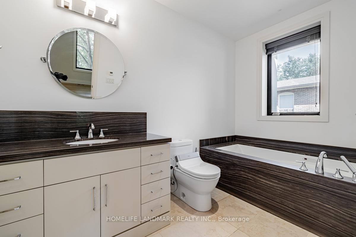 4 Royal Oak Dr, Toronto, ON M3C2M2 | 4 Bedroom 9 Bathroom Detached House | Image 10