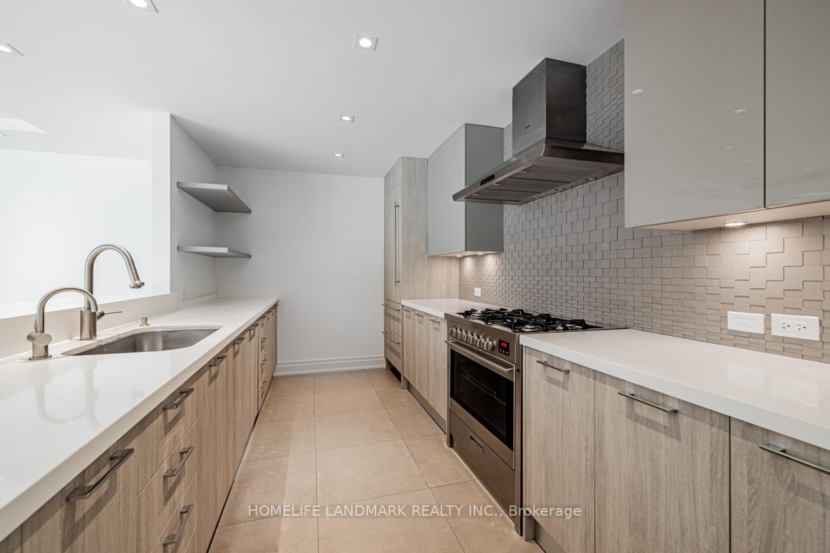 4 Royal Oak Dr, Toronto, ON M3C2M2 | 4 Bedroom 9 Bathroom Detached House | Image 17