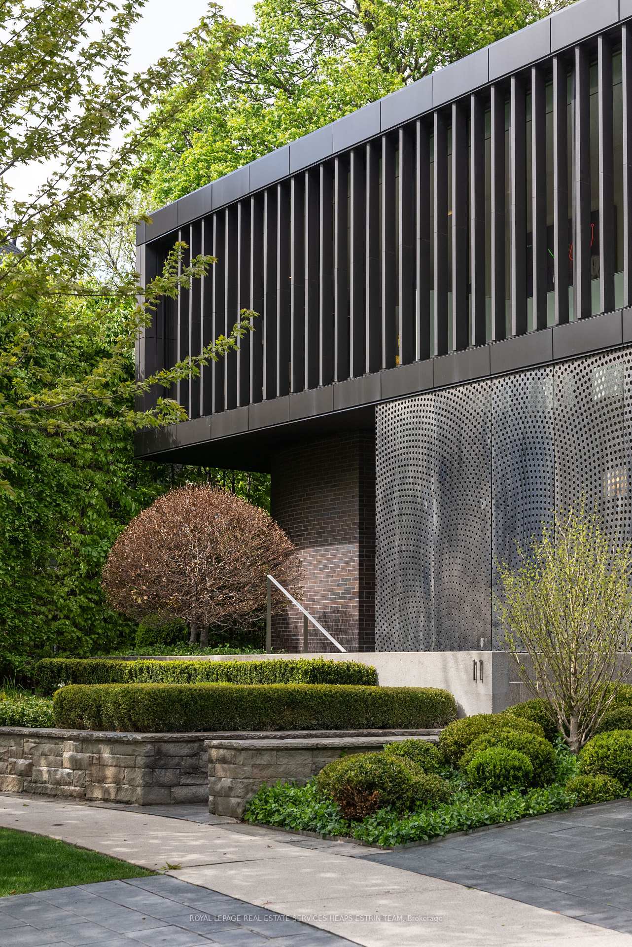 11 Thornwood Rd, Toronto, ON M4W2R8 | 4 Bedroom 8 Bathroom Detached House | Image 2