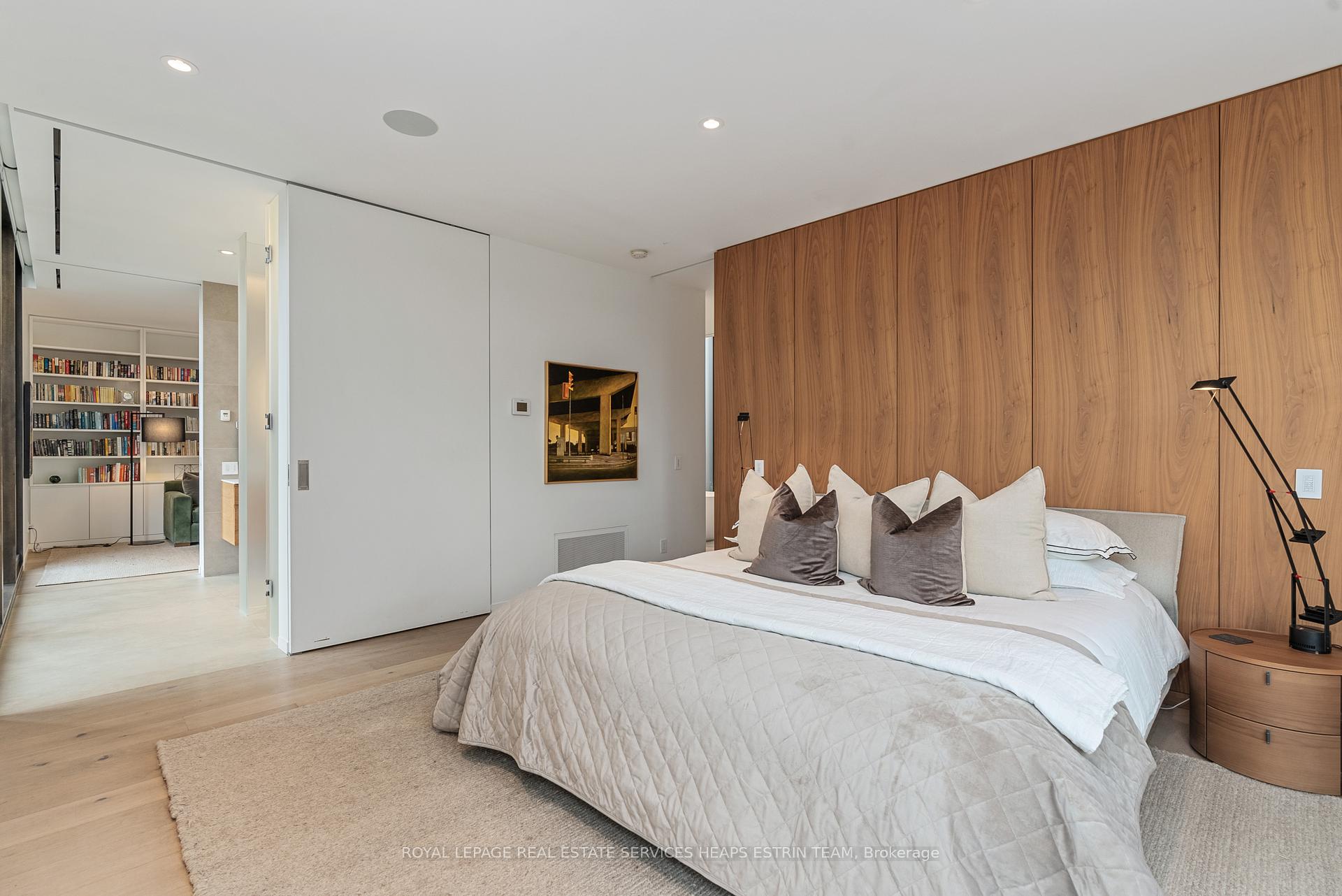 11 Thornwood Rd, Toronto, ON M4W2R8 | 4 Bedroom 8 Bathroom Detached House | Image 22