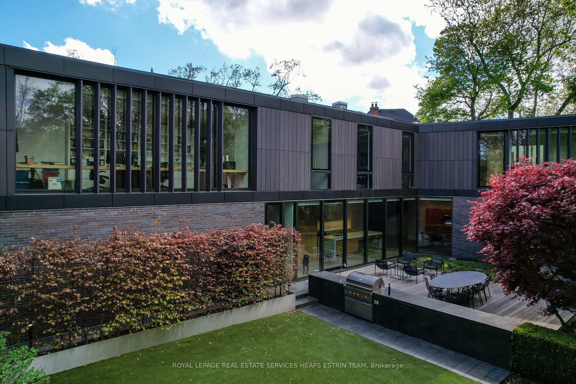 11 Thornwood Rd, Toronto, ON M4W2R8 | 4 Bedroom 8 Bathroom Detached House | Image 33