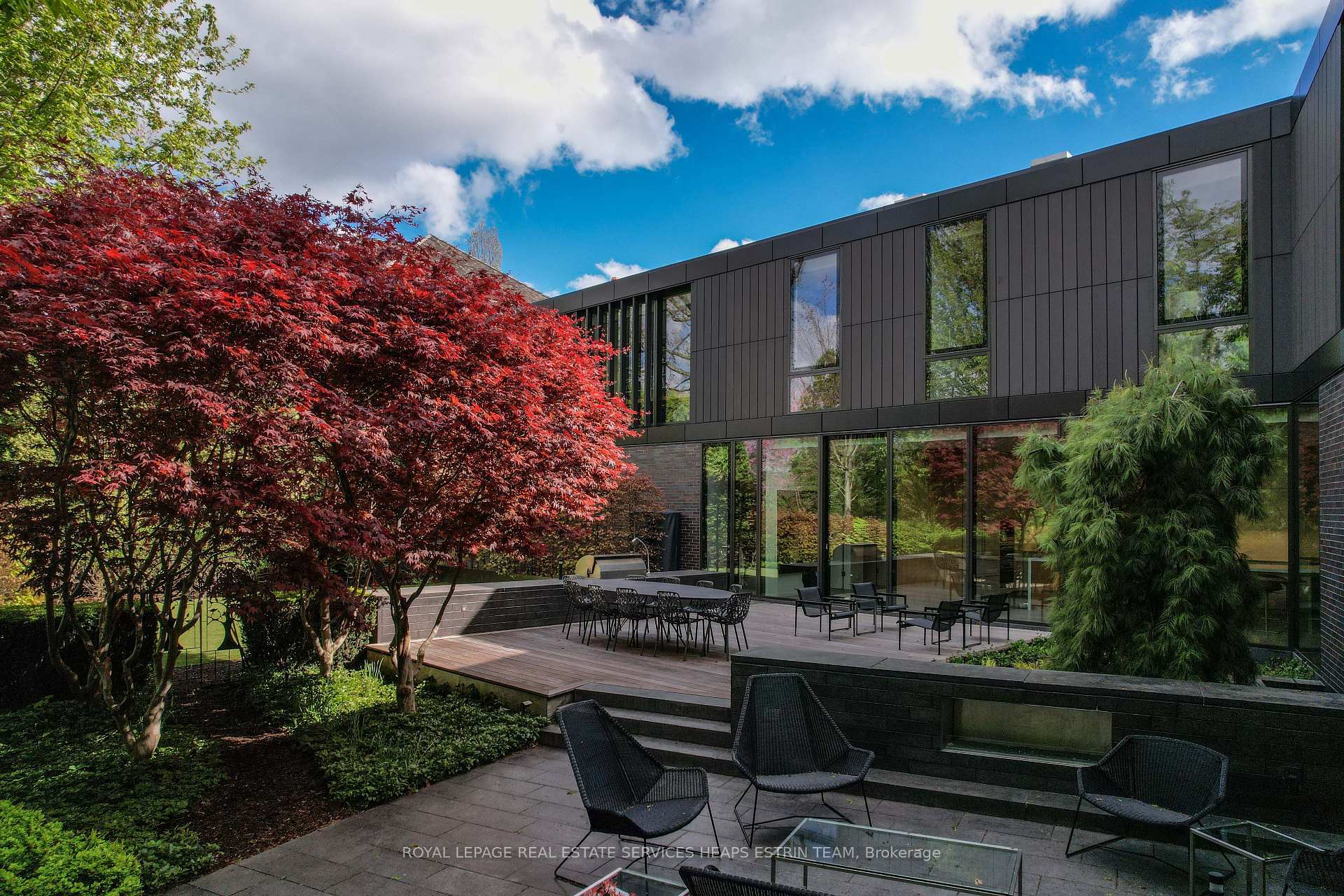 11 Thornwood Rd, Toronto, ON M4W2R8 | 4 Bedroom 8 Bathroom Detached House | Image 34