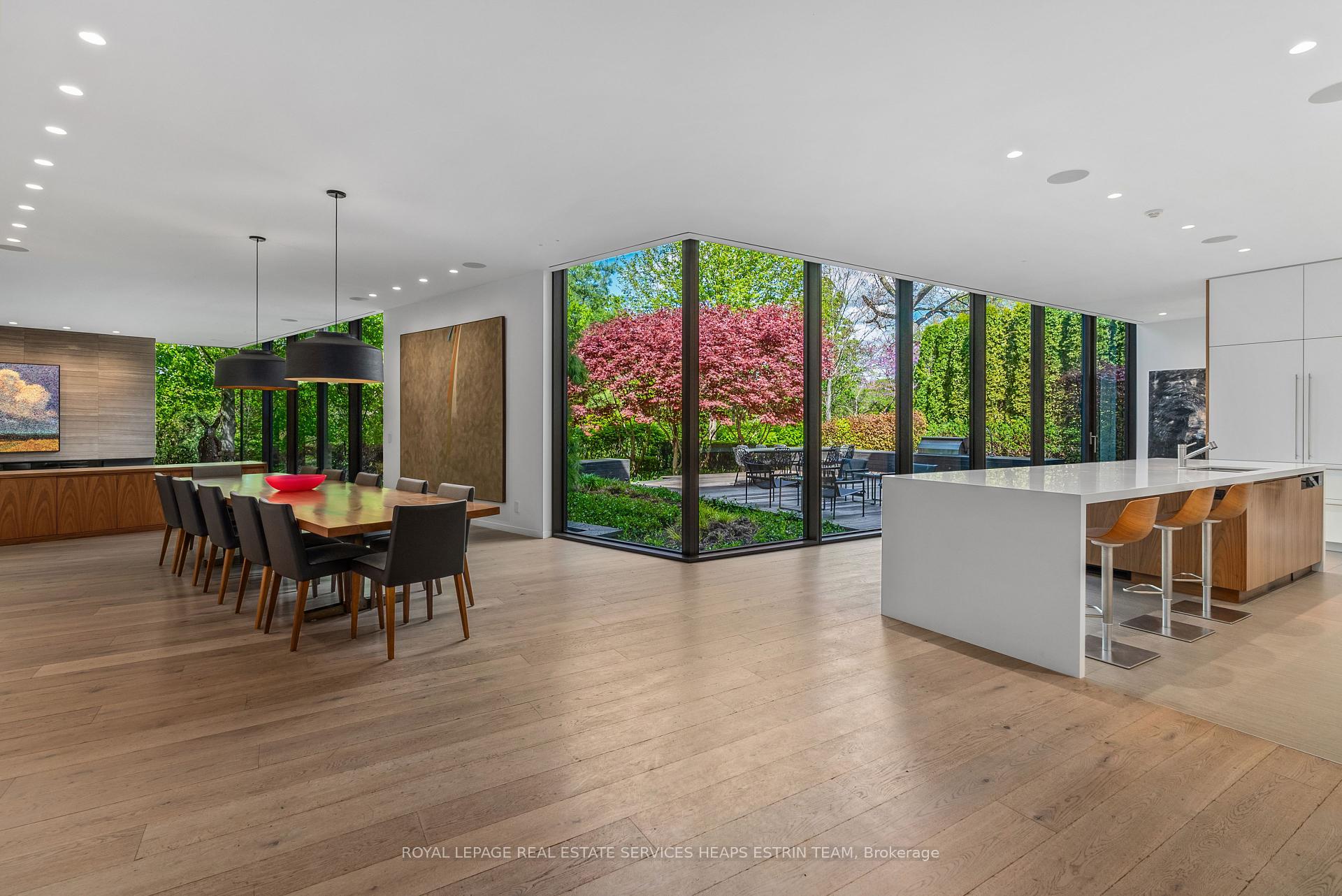 11 Thornwood Rd, Toronto, ON M4W2R8 | 4 Bedroom 8 Bathroom Detached House | Image 8