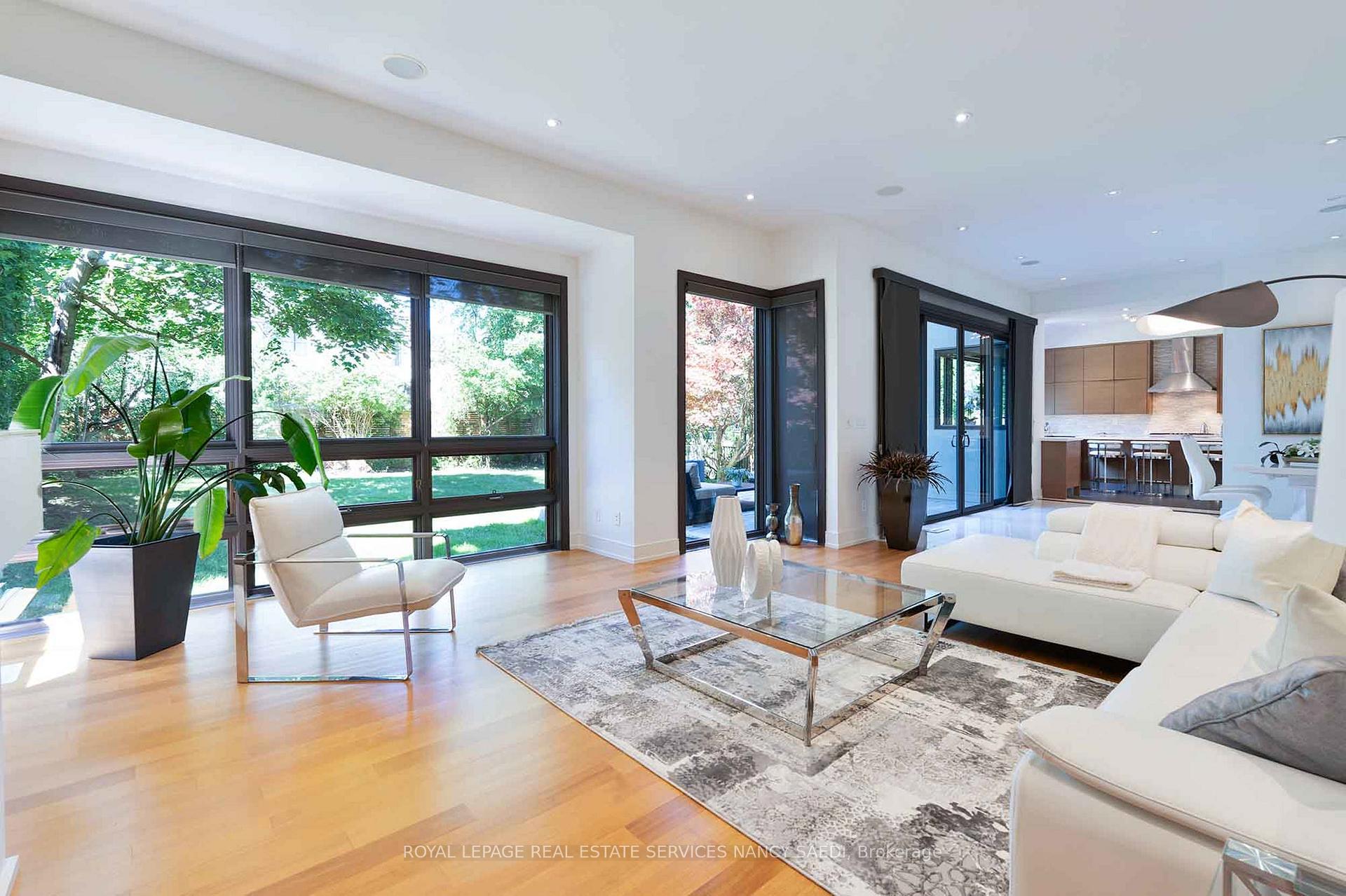 12 York Rd, Toronto, ON M2L1H5 | 4 Bedroom 5 Bathroom Detached House | Image 14