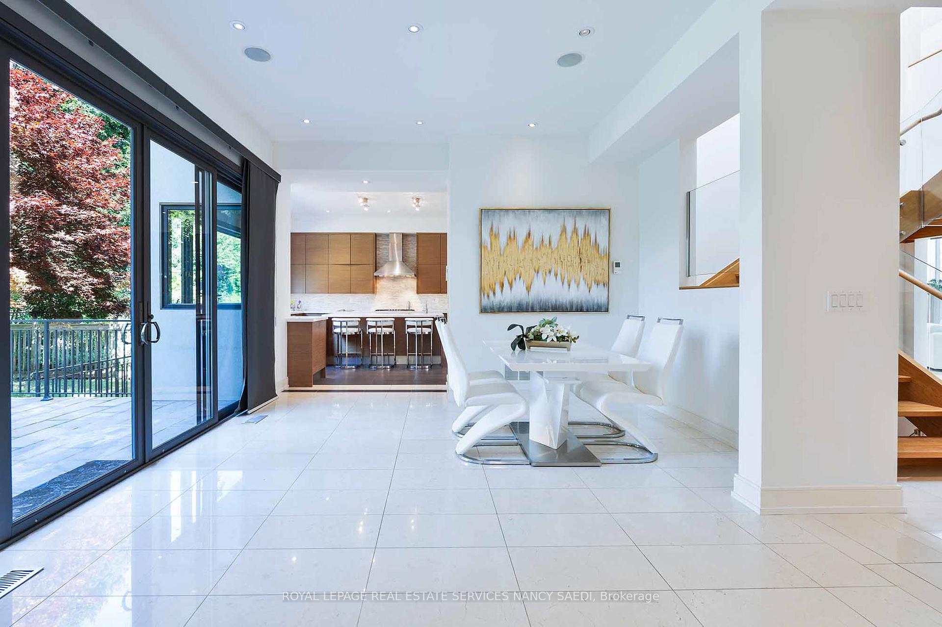 12 York Rd, Toronto, ON M2L1H5 | 4 Bedroom 5 Bathroom Detached House | Image 15