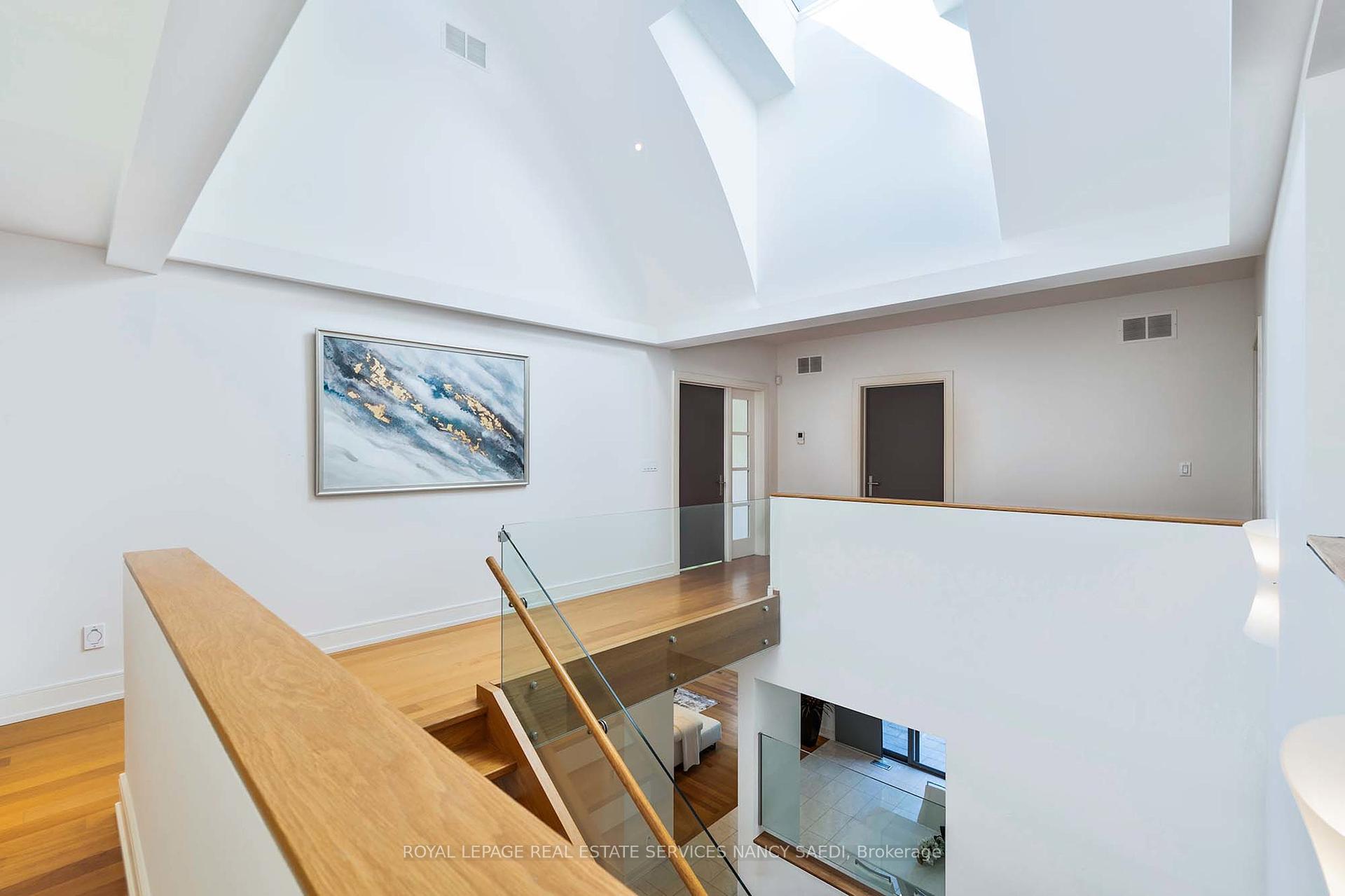 12 York Rd, Toronto, ON M2L1H5 | 4 Bedroom 5 Bathroom Detached House | Image 20