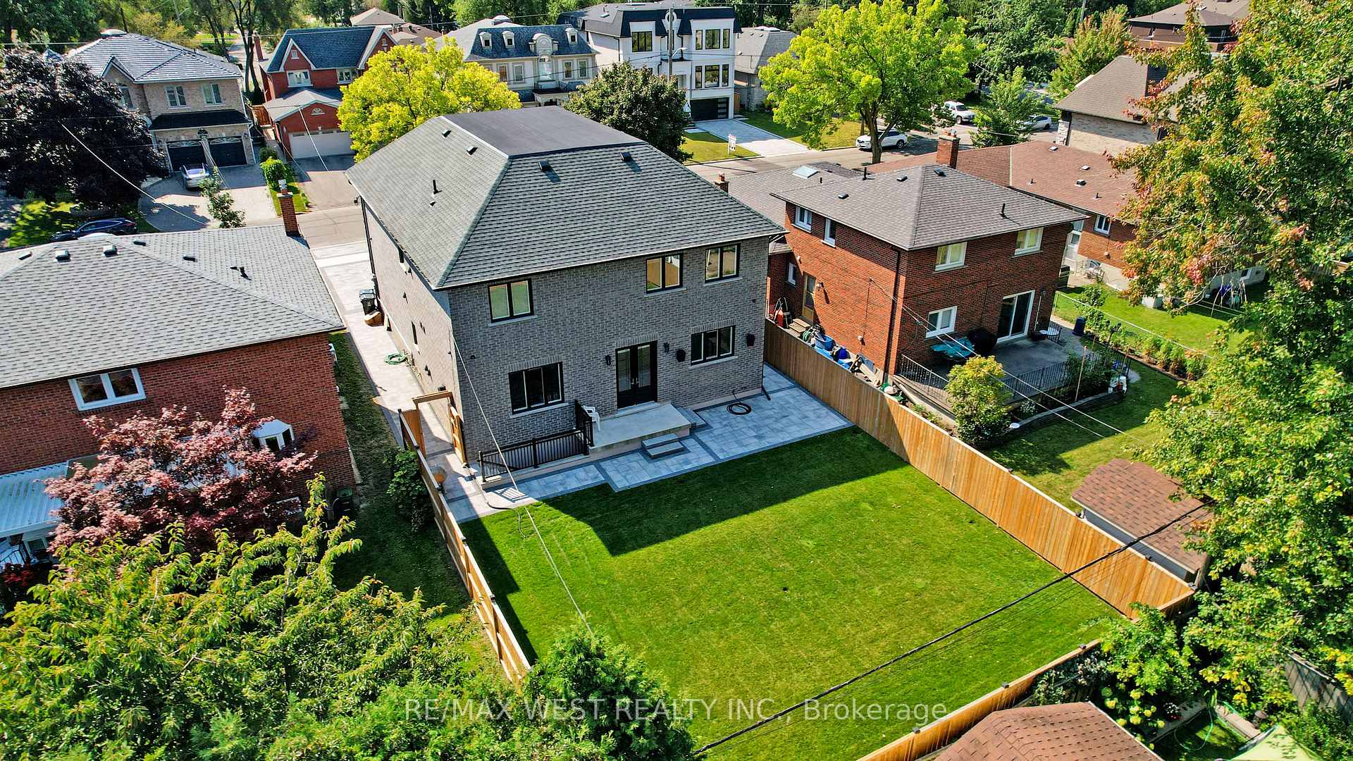 222 Connaught Ave, Toronto, ON M2M1H5 | 4 Bedroom 7 Bathroom Detached House | Image 29
