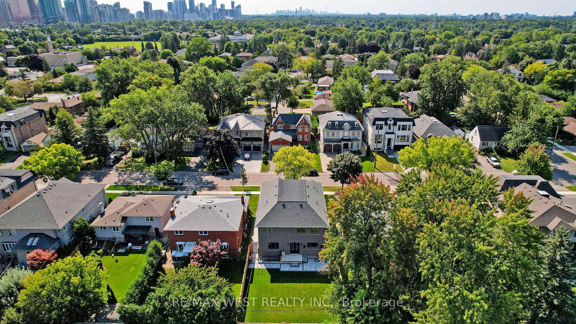 222 Connaught Ave, Toronto, ON M2M1H5 | 4 Bedroom 7 Bathroom Detached House | Image 31