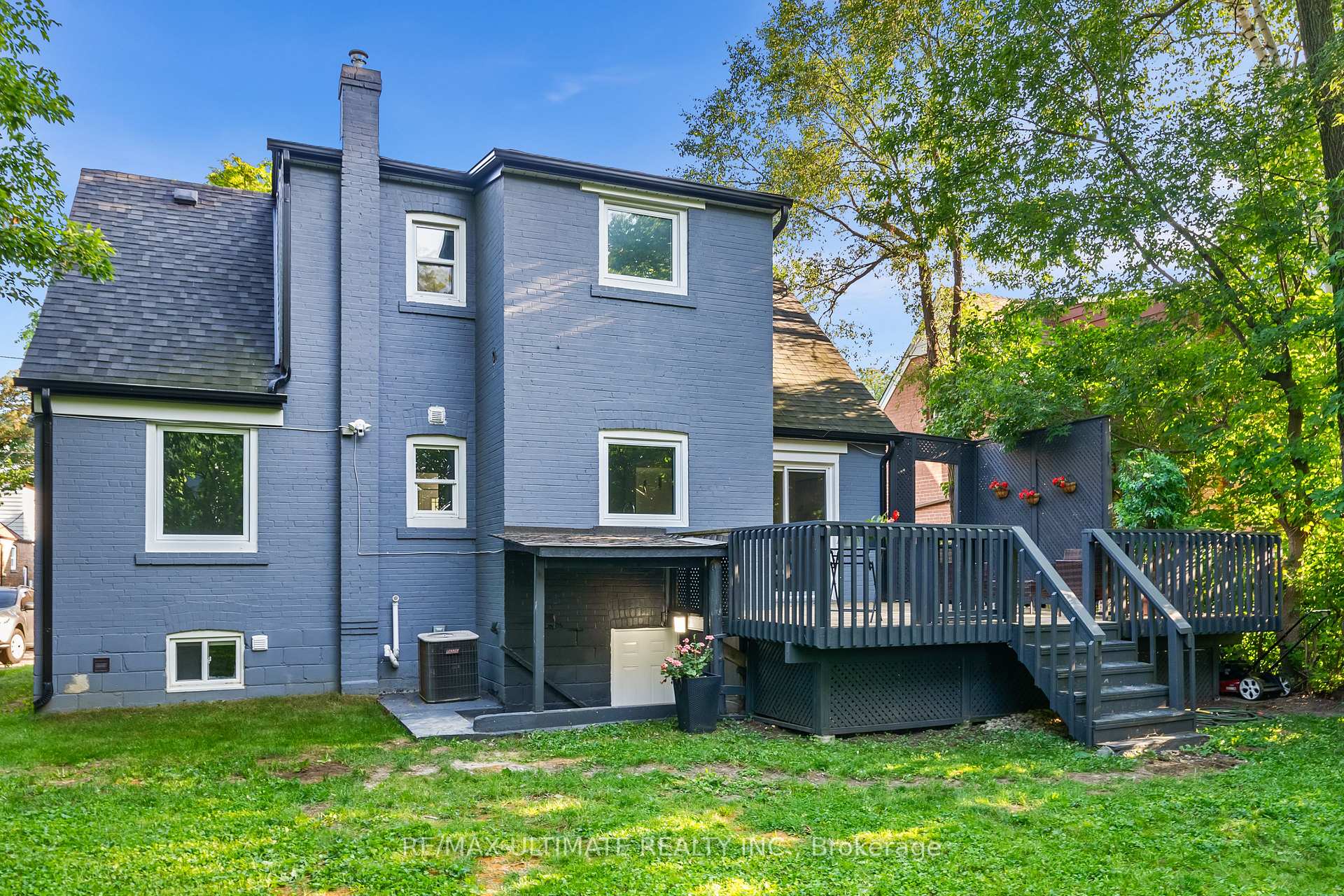 218 Bogert Ave, Toronto, ON M2N1L3 | 3 Bedroom 3 Bathroom Detached House | Image 37
