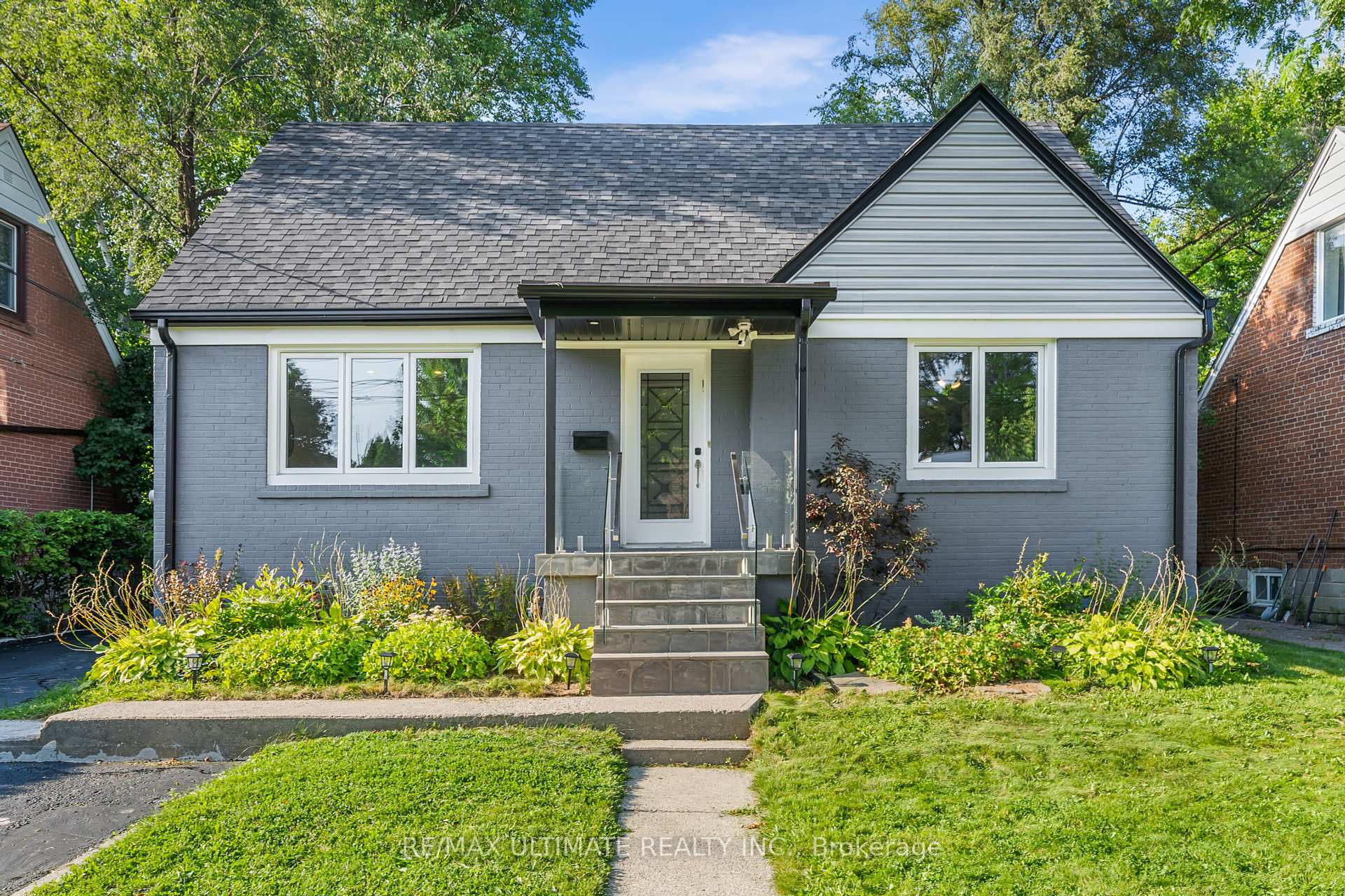 218 Bogert Ave, Toronto, ON M2N1L3 | 3 Bedroom 3 Bathroom Detached House | Image 39