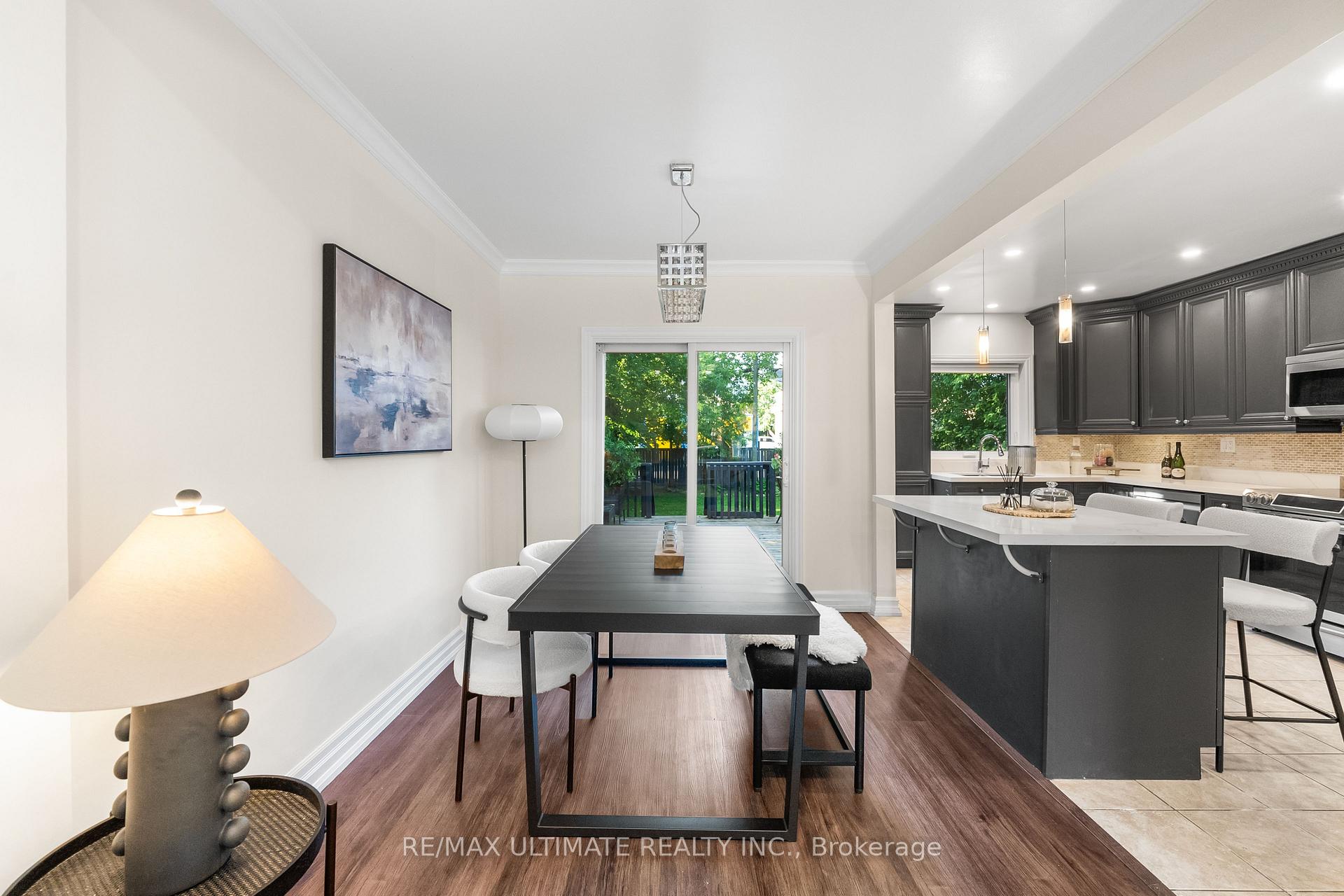 218 Bogert Ave, Toronto, ON M2N1L3 | 3 Bedroom 3 Bathroom Detached House | Image 5