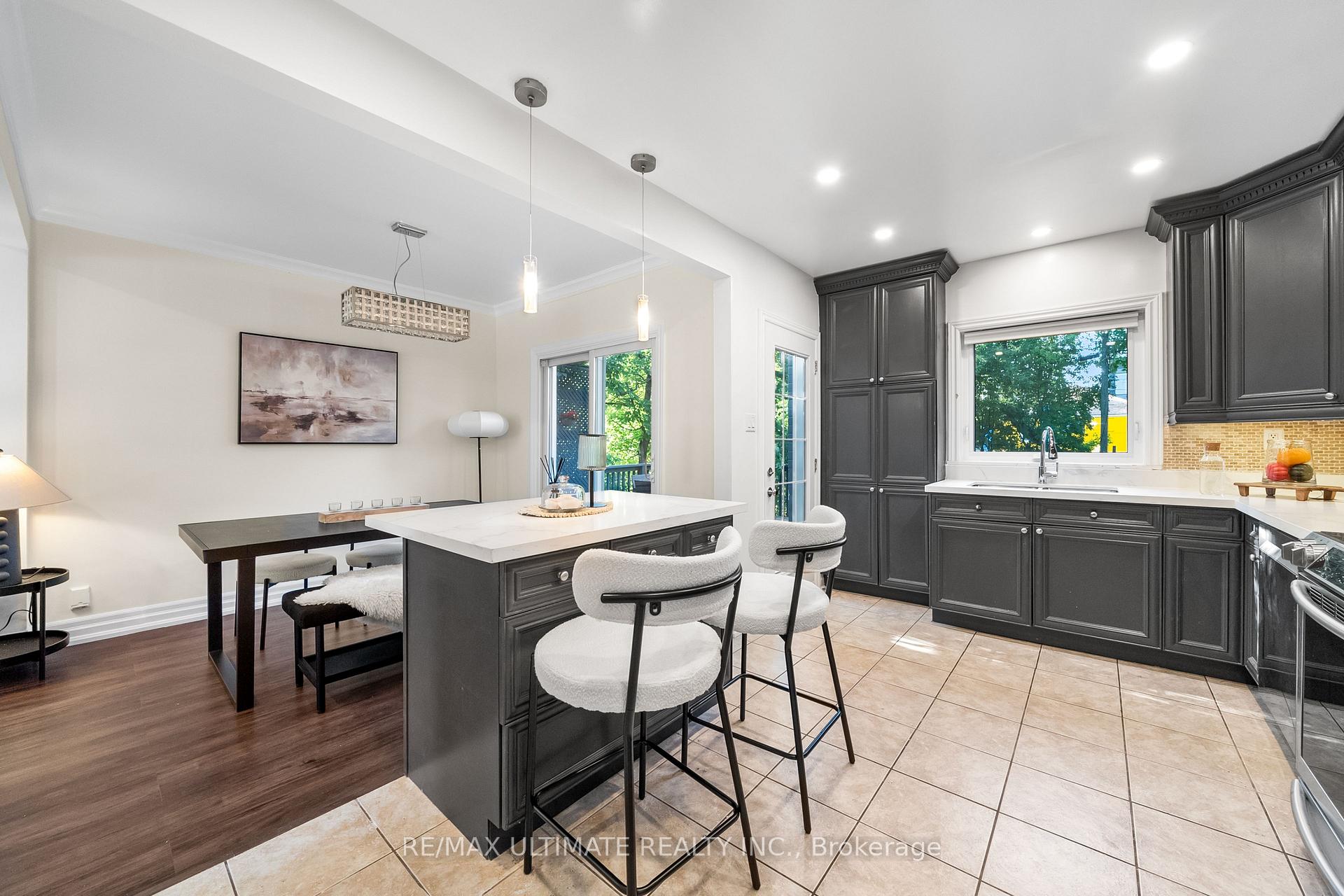 218 Bogert Ave, Toronto, ON M2N1L3 | 3 Bedroom 3 Bathroom Detached House | Image 9