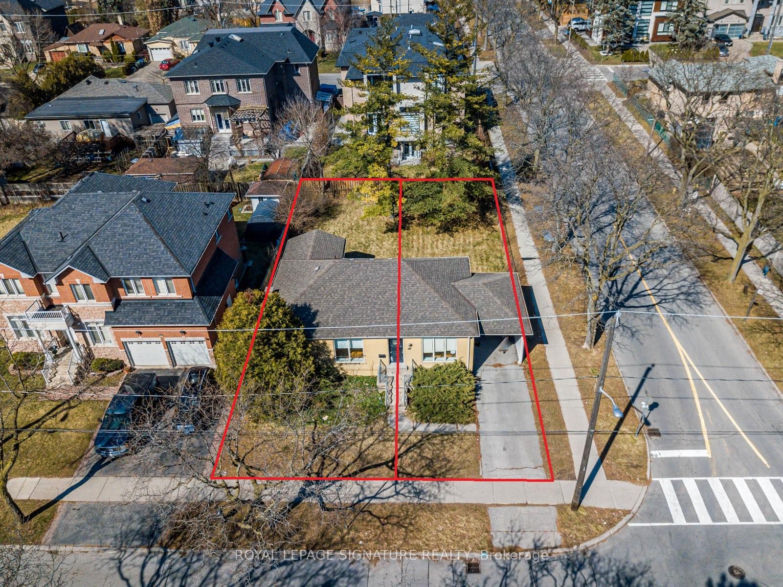 50 Bainbridge Ave, Toronto, ON M3H2K2 | 3 Bedroom 2 Bathroom Detached House | Image 1