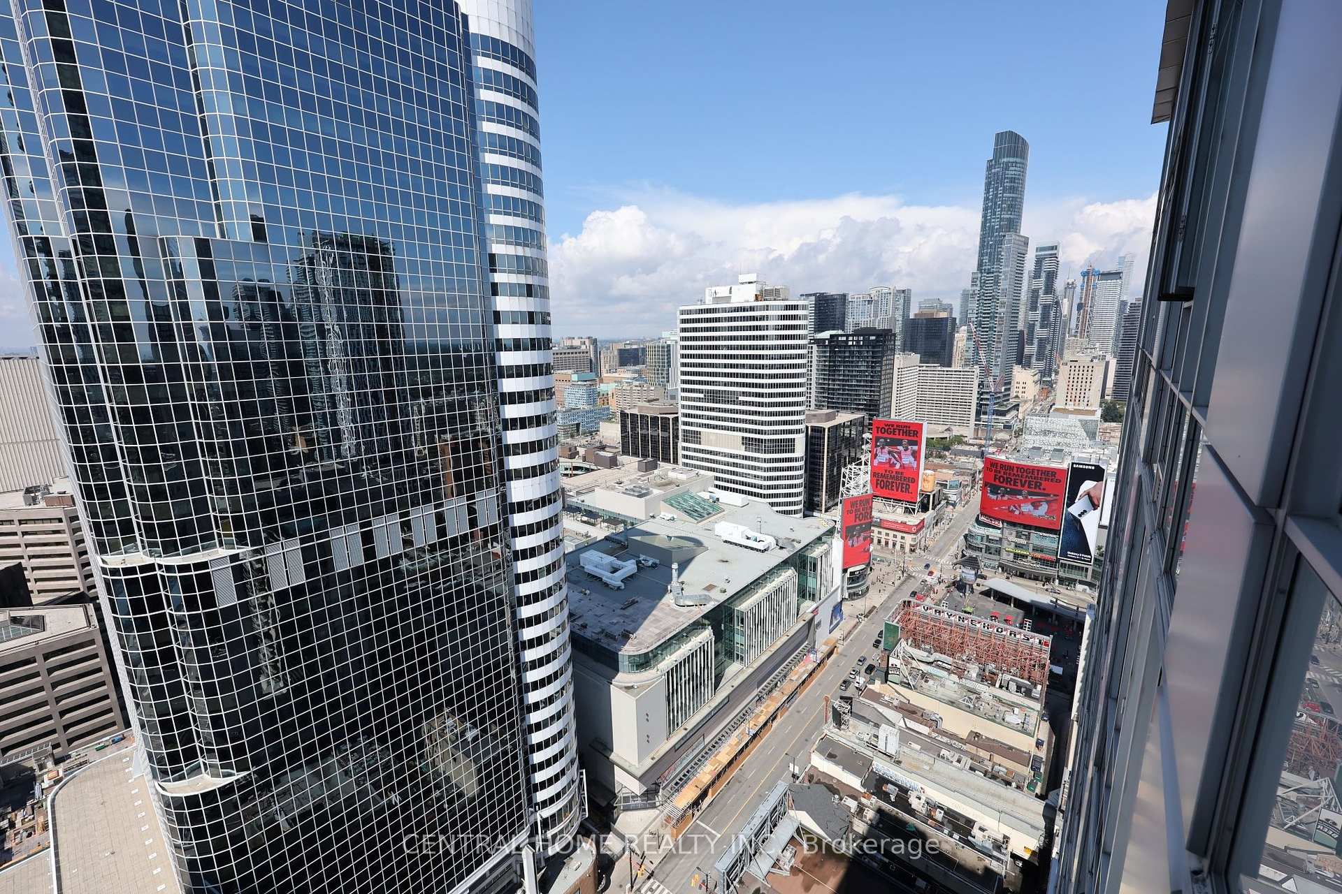 #3809 - 210 Victoria St, Toronto, ON M5B2R3 | 1 Bedroom 1 Bathroom Condo Apt | Image 23