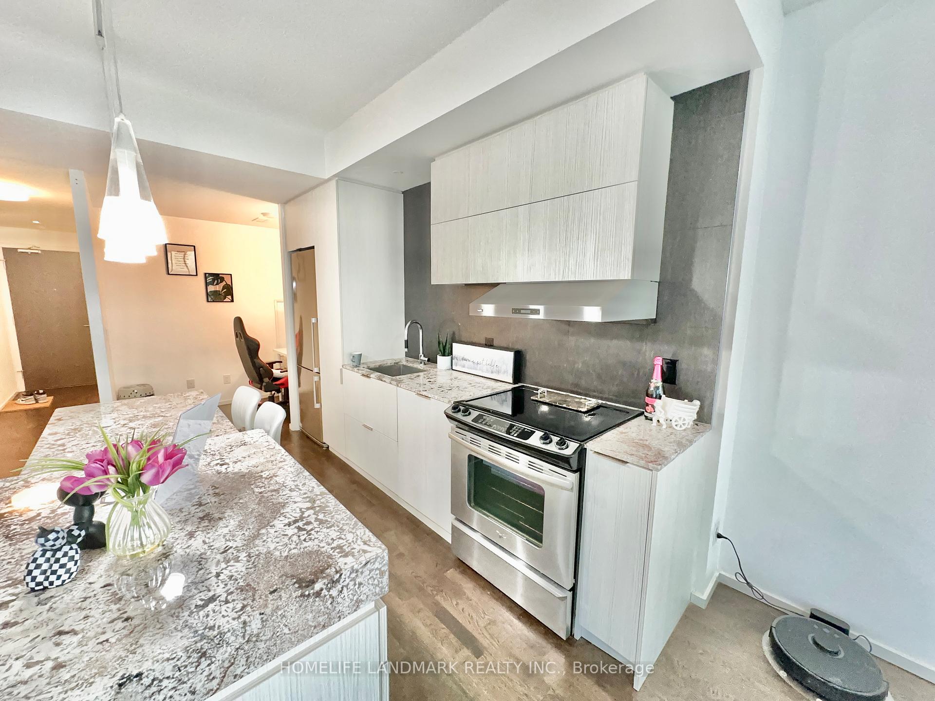 #617 - 101 Charles St E, Toronto, ON M4Y1V2 | 1 Bedroom 1 Bathroom Condo Apt | Image 12