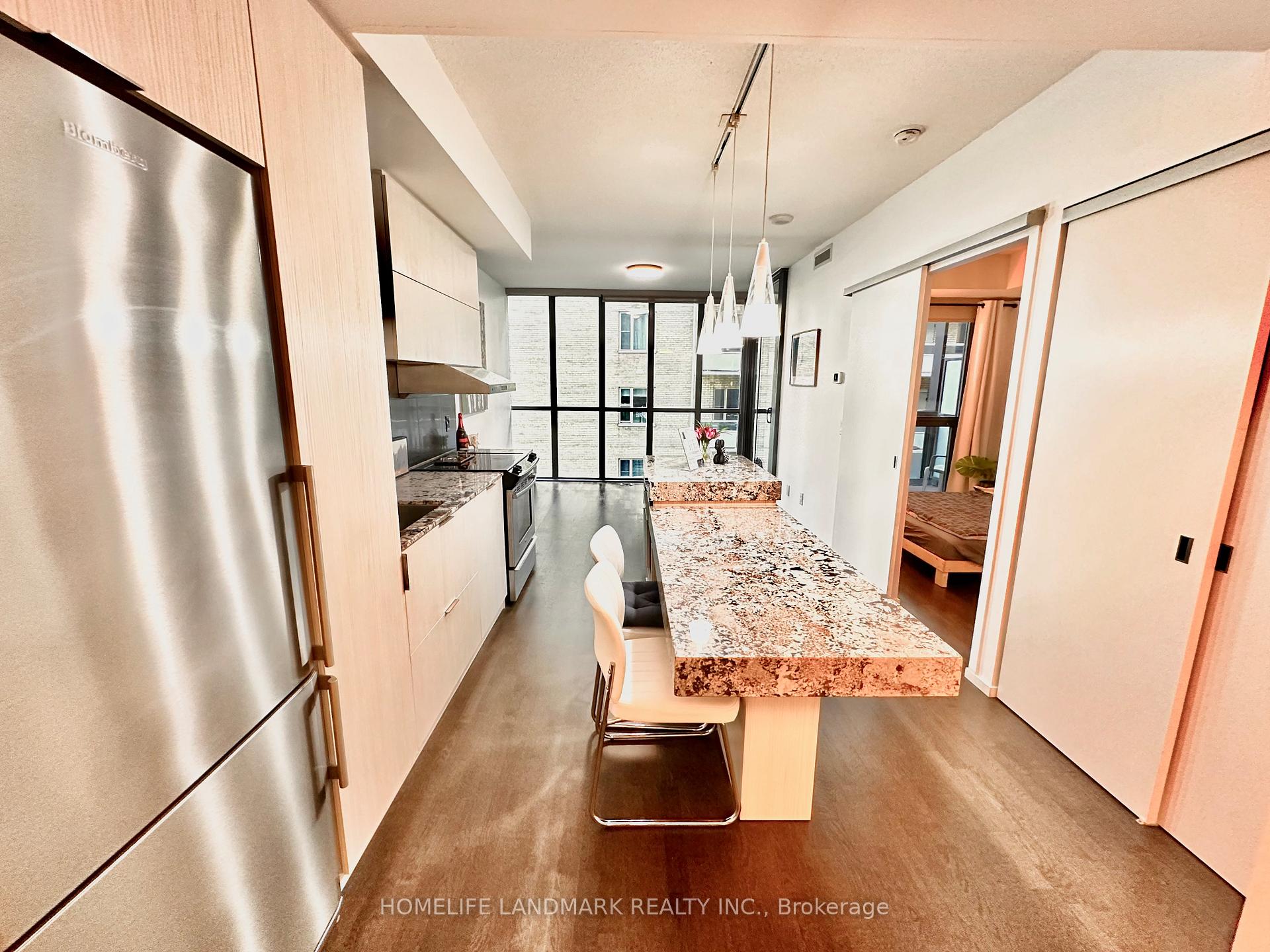 #617 - 101 Charles St E, Toronto, ON M4Y1V2 | 1 Bedroom 1 Bathroom Condo Apt | Image 2