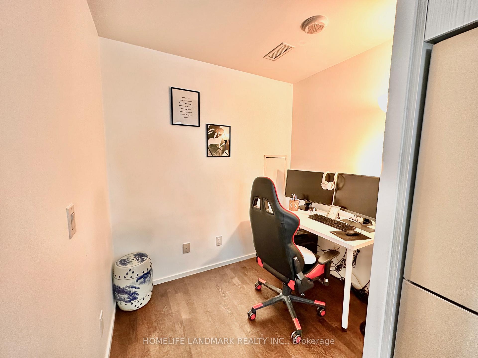 #617 - 101 Charles St E, Toronto, ON M4Y1V2 | 1 Bedroom 1 Bathroom Condo Apt | Image 6