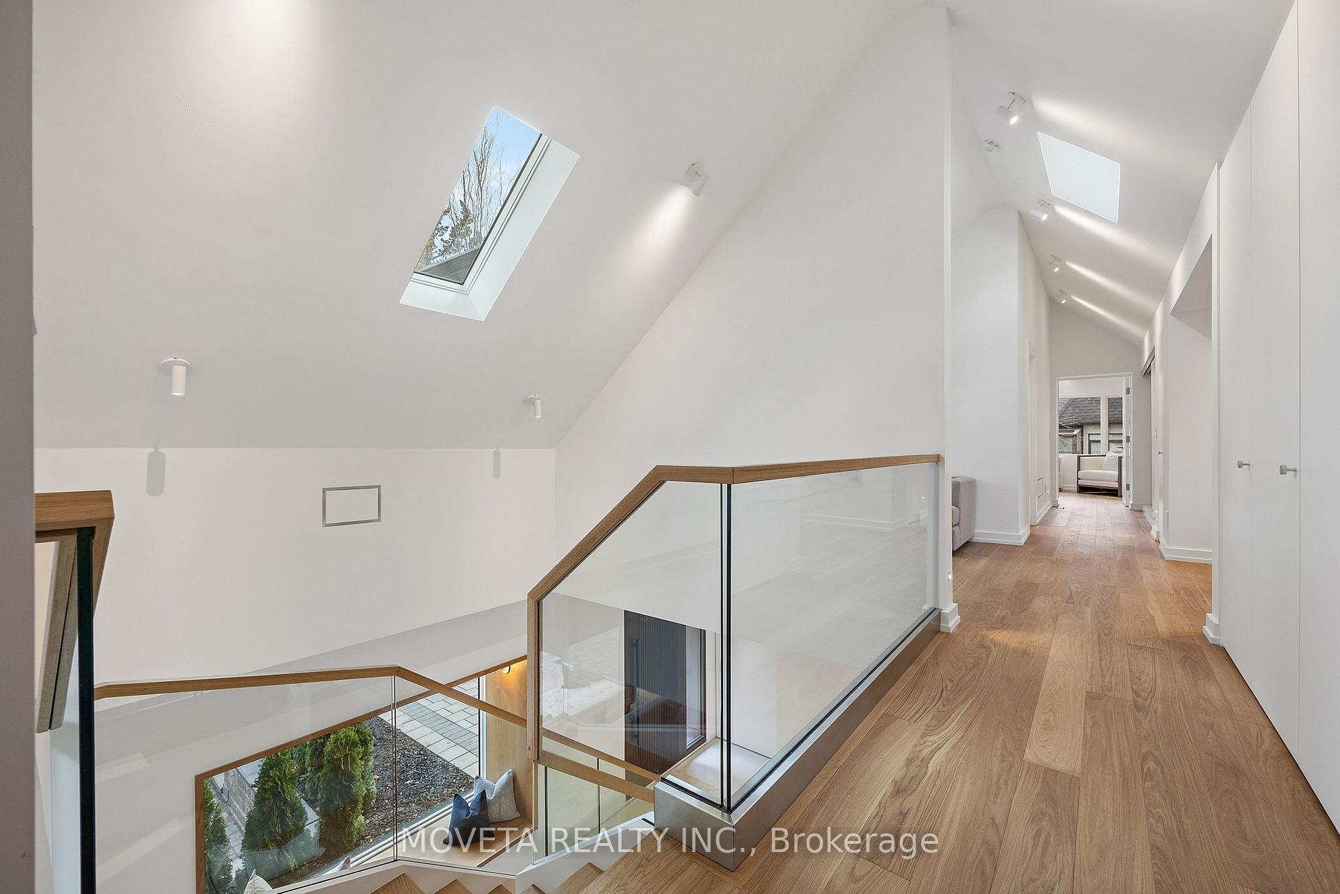 2 Addison Cres, Toronto, ON M3B1K8 | 4 Bedroom 6 Bathroom Detached House | Image 14