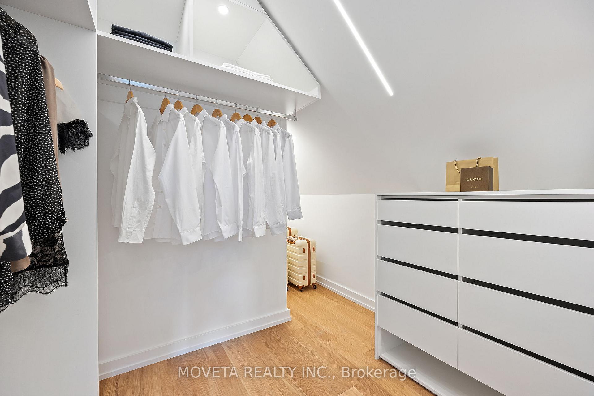 2 Addison Cres, Toronto, ON M3B1K8 | 4 Bedroom 6 Bathroom Detached House | Image 17