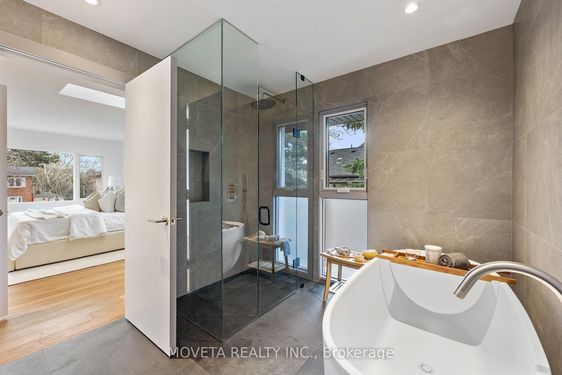 2 Addison Cres, Toronto, ON M3B1K8 | 4 Bedroom 6 Bathroom Detached House | Image 18