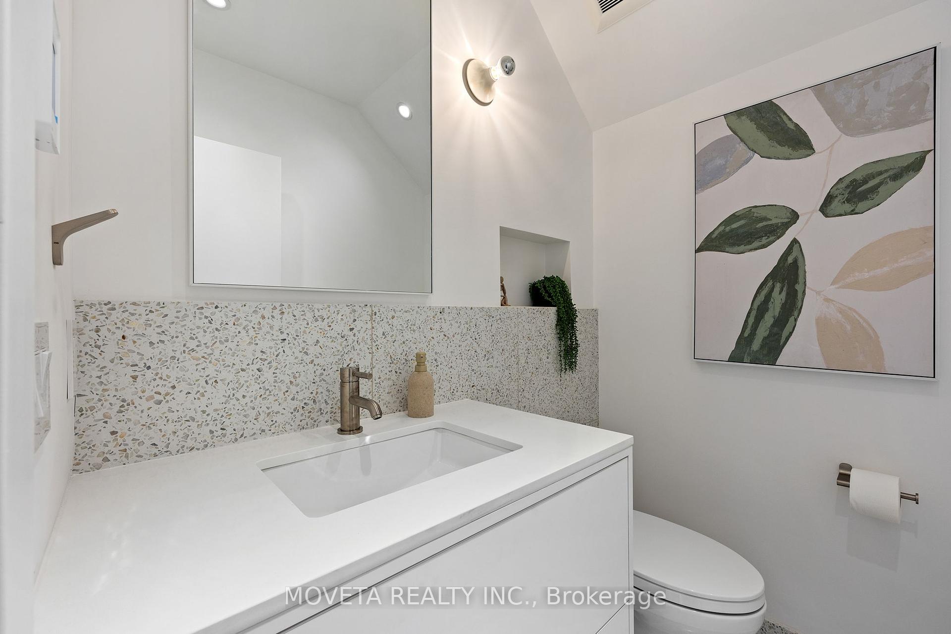 2 Addison Cres, Toronto, ON M3B1K8 | 4 Bedroom 6 Bathroom Detached House | Image 27