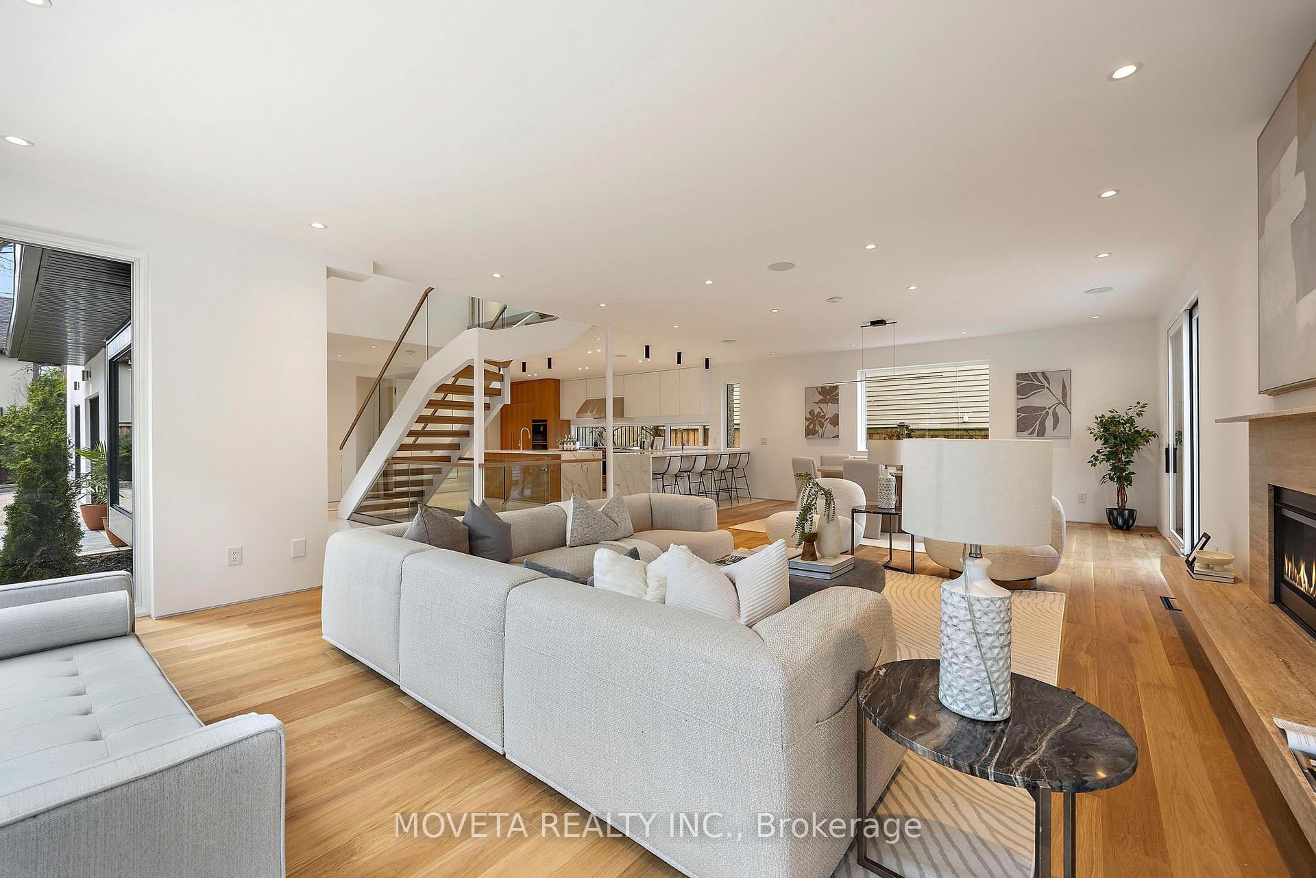 2 Addison Cres, Toronto, ON M3B1K8 | 4 Bedroom 6 Bathroom Detached House | Image 6