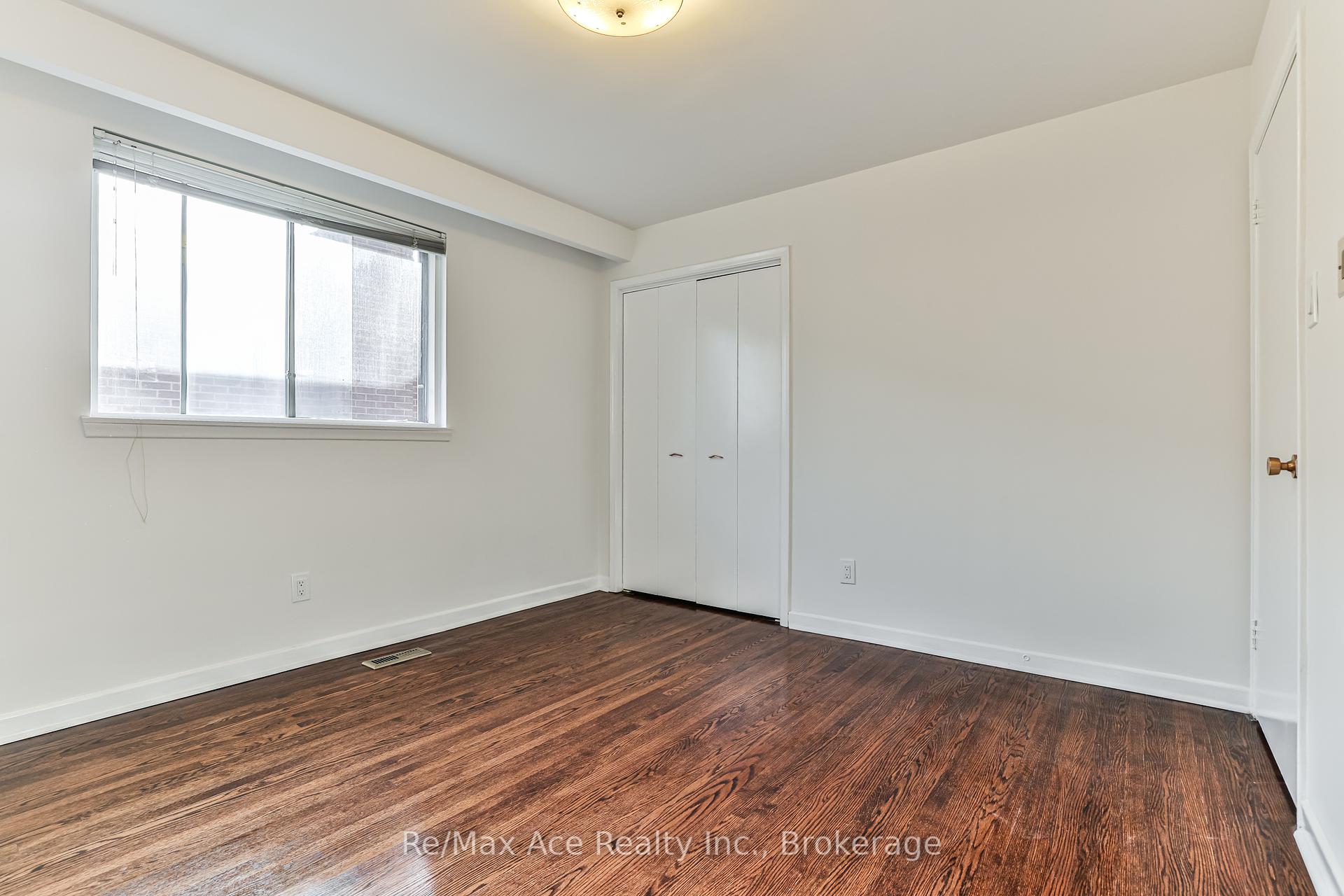 90 Charlton Blvd, Toronto, ON M2M1C1 | 4 Bedroom 4 Bathroom Detached House | Image 14