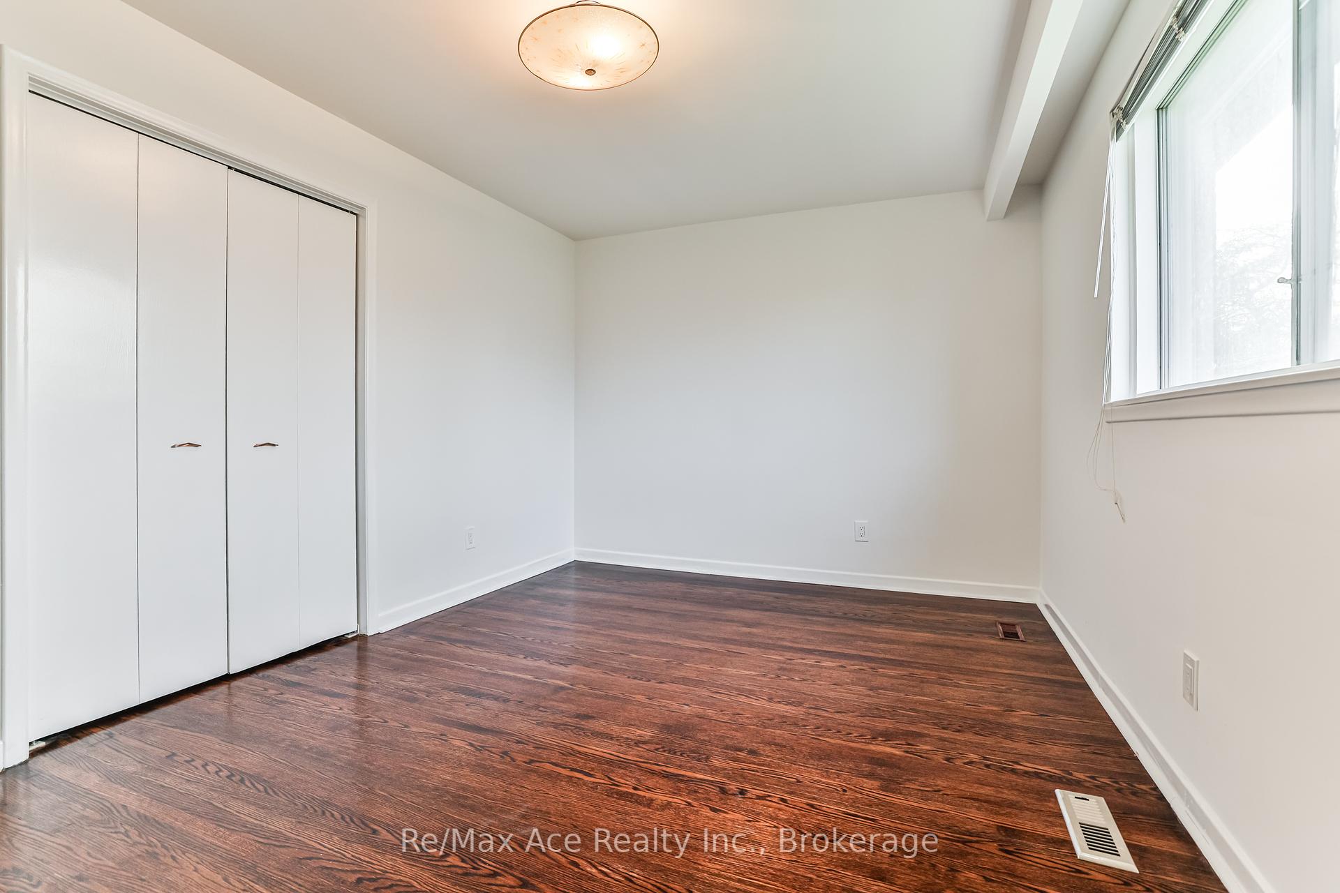 90 Charlton Blvd, Toronto, ON M2M1C1 | 4 Bedroom 4 Bathroom Detached House | Image 15