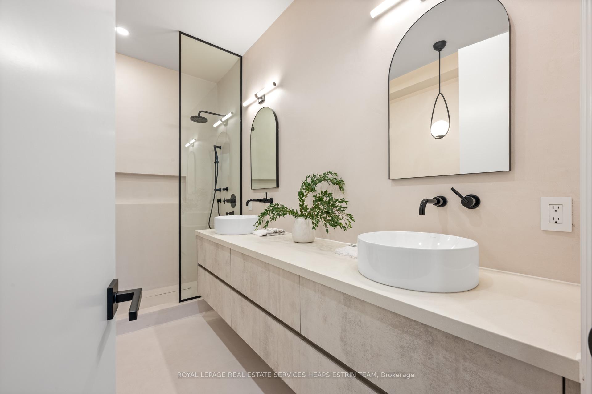 112 Givins St, Toronto, ON M6J2X9 | 4 Bedroom 5 Bathroom Semi-Detached House | Image 18