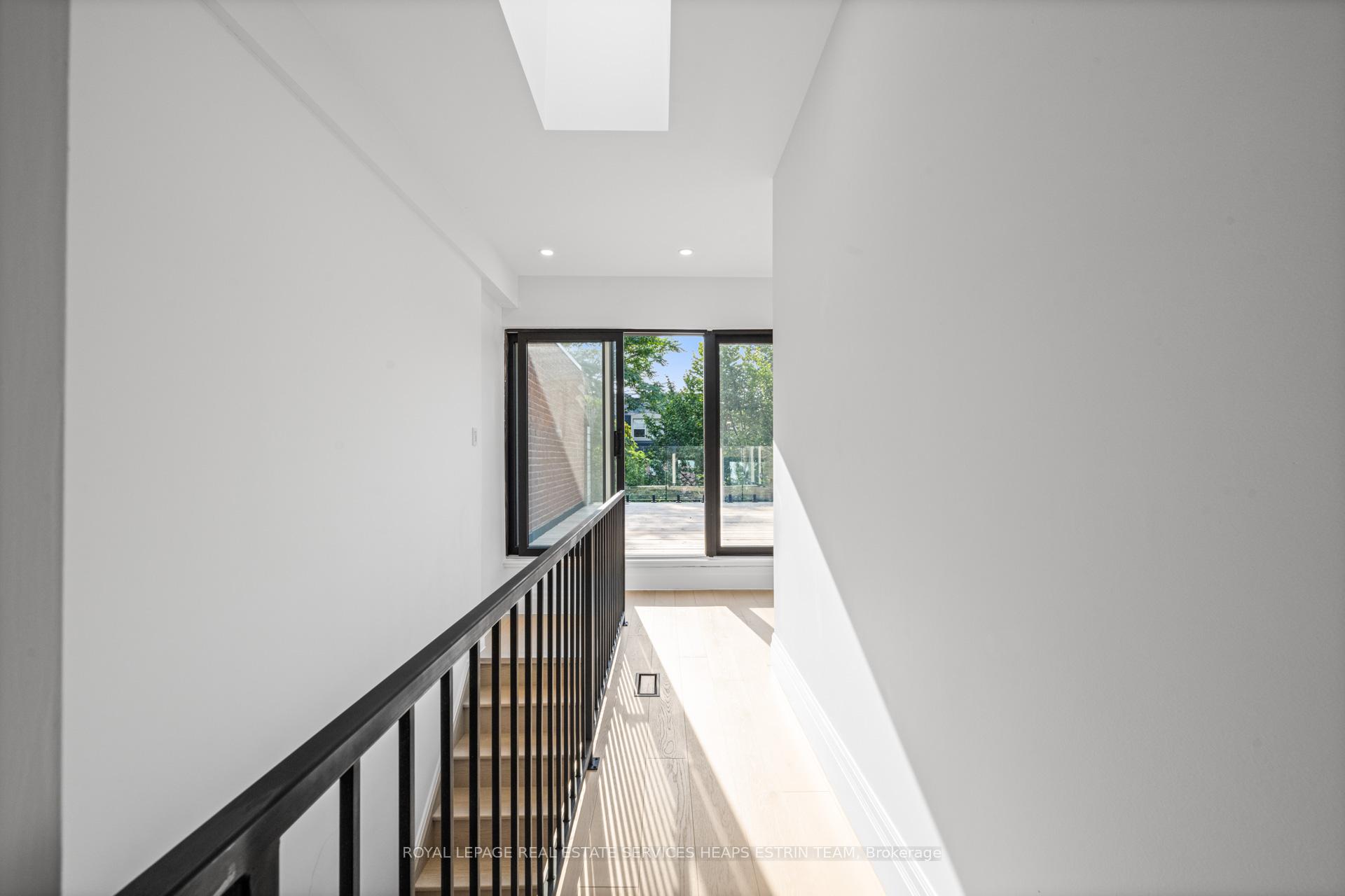 112 Givins St, Toronto, ON M6J2X9 | 4 Bedroom 5 Bathroom Semi-Detached House | Image 29