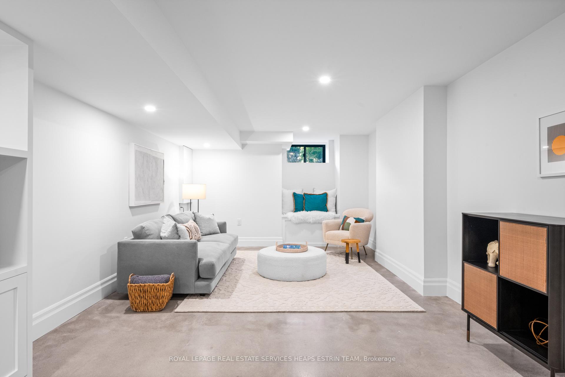 112 Givins St, Toronto, ON M6J2X9 | 4 Bedroom 5 Bathroom Semi-Detached House | Image 32