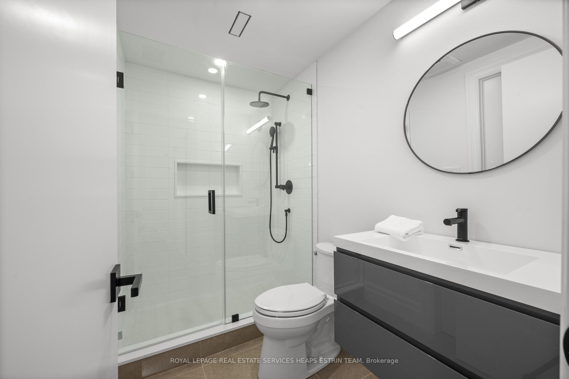 112 Givins St, Toronto, ON M6J2X9 | 4 Bedroom 5 Bathroom Semi-Detached House | Image 37